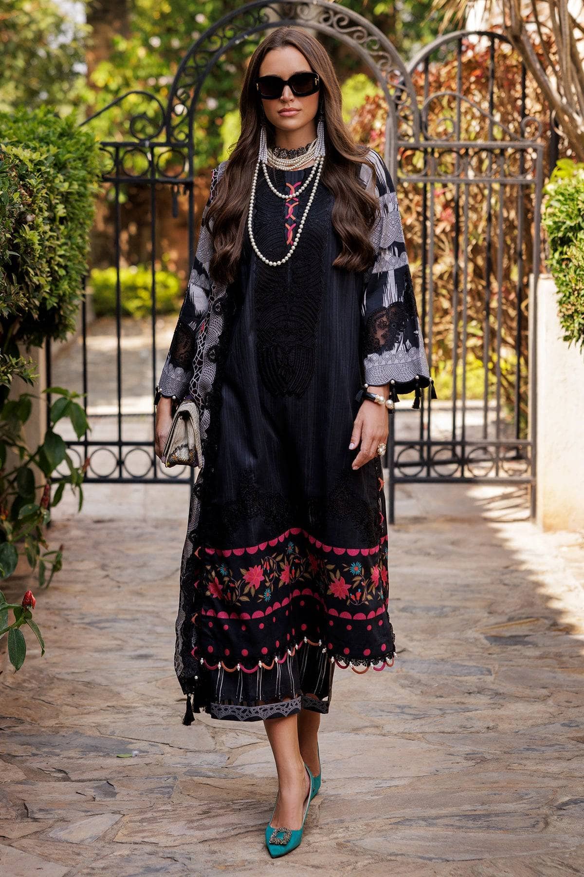 img_charizma_combination_awwal_boutique