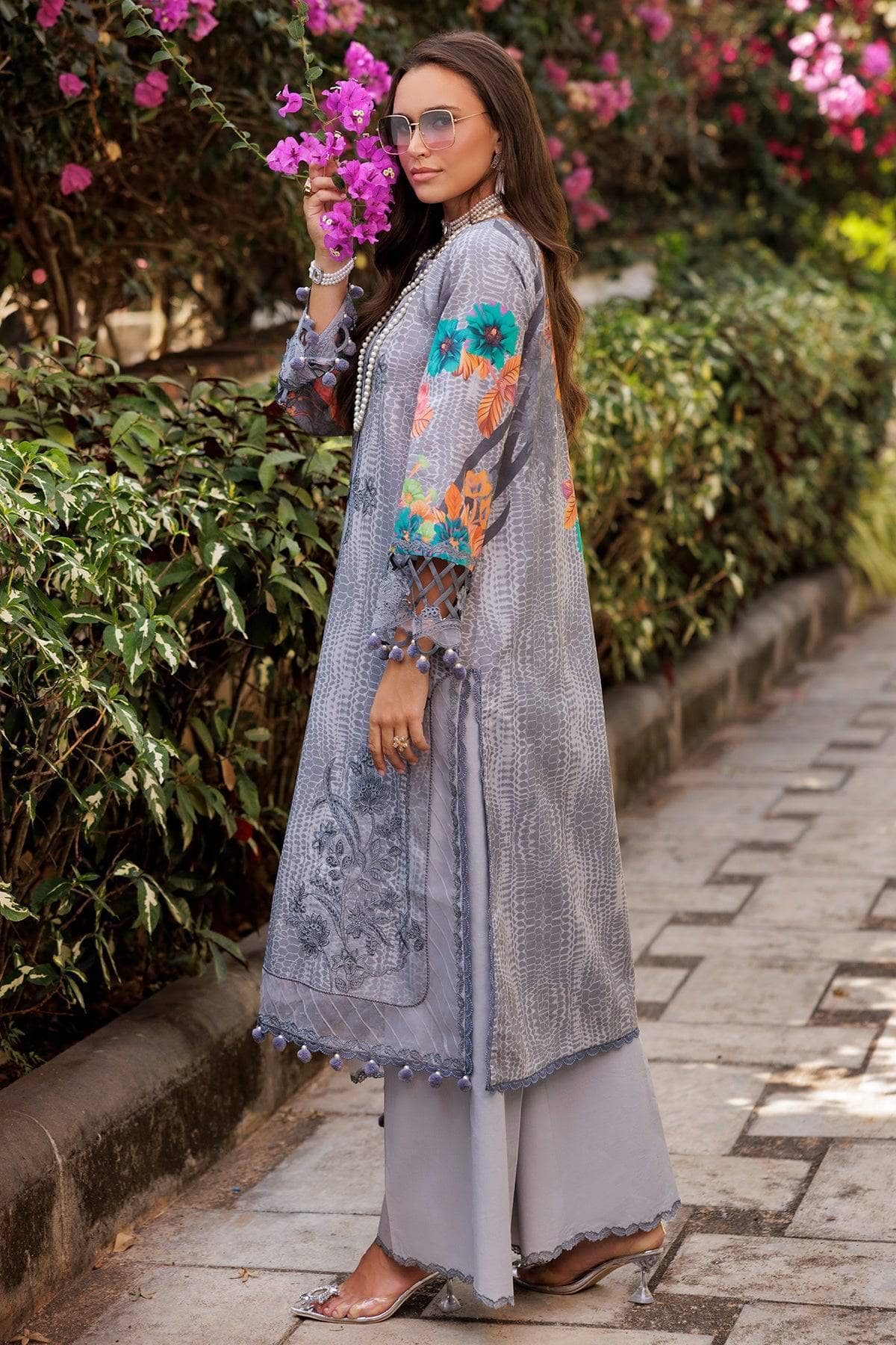 img_charizma_combination_awwal_boutique