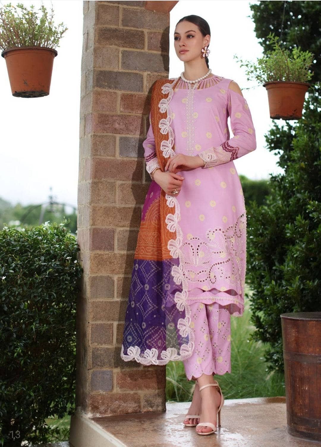 img_charizma_sheen_awwal_boutique