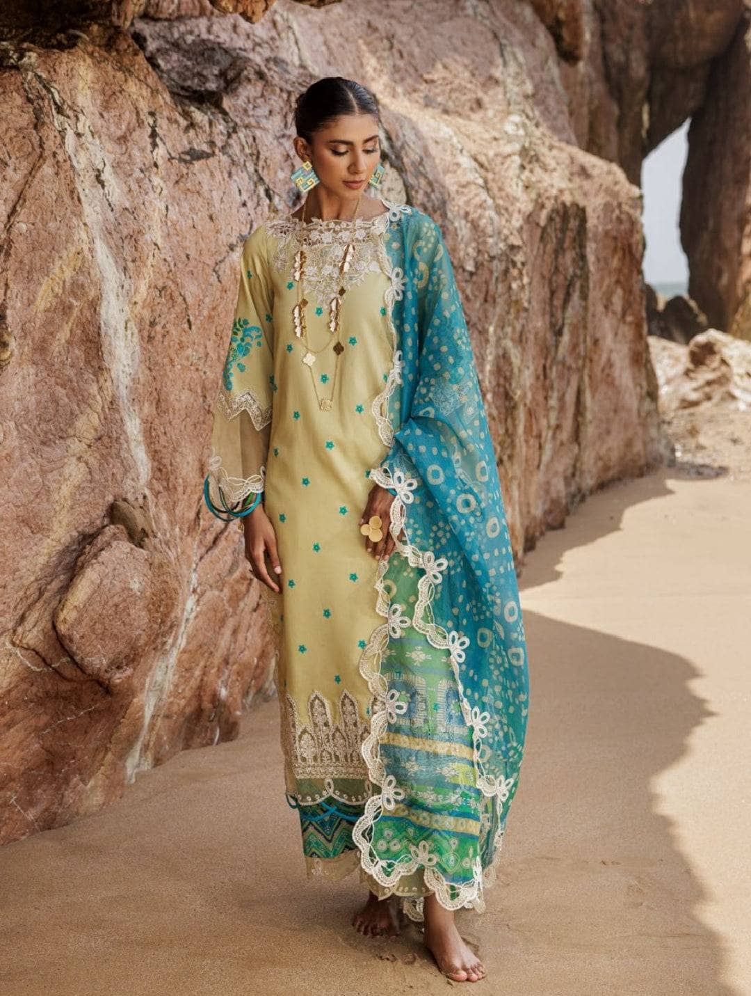 img_charizma_sheen_awwal_boutique