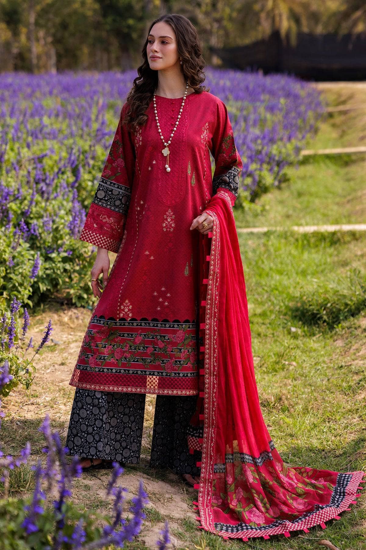 img_charizma_combination_awwal_boutique