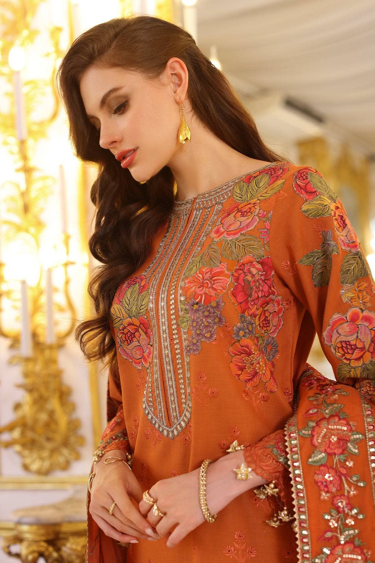 img_charizma_tabeer_lawn_awwal_boutique