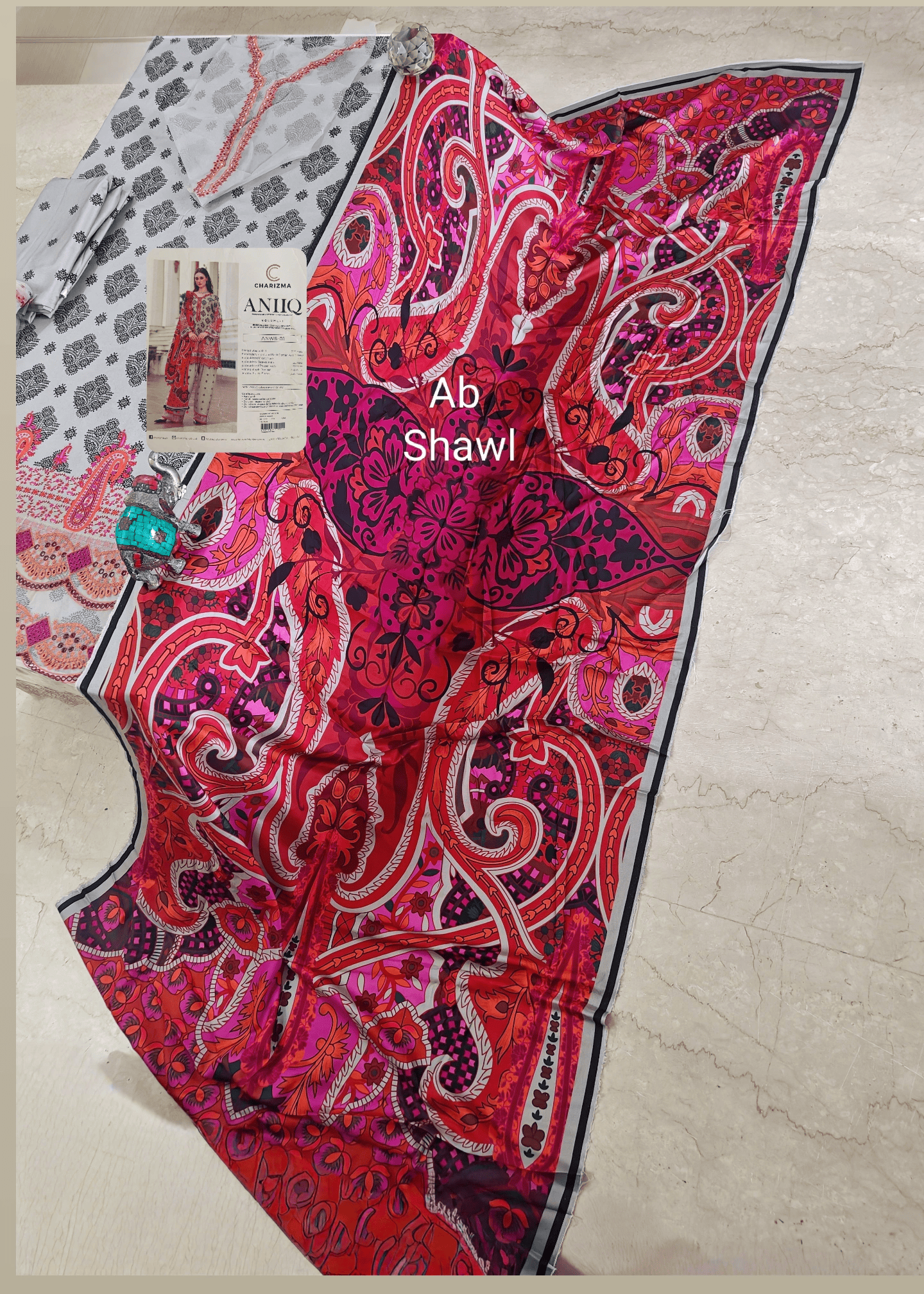 Charizma open pics Open Pic/Charizma Aniiq 25/Staple Linen Shawl