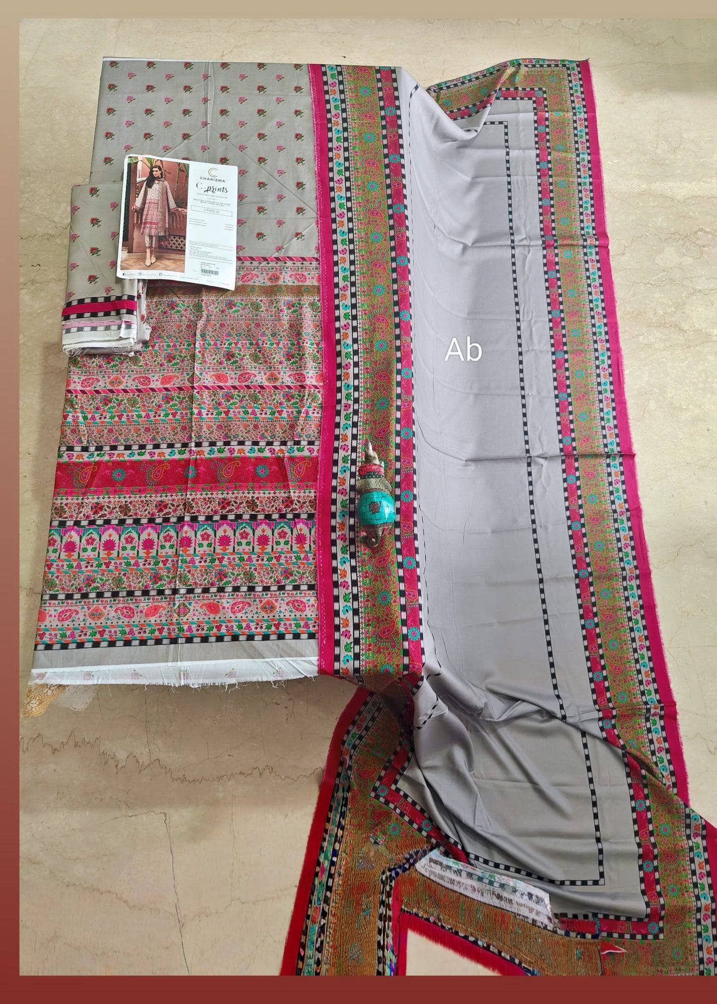 img_charizma_c_prints_fall_awwal_boutique