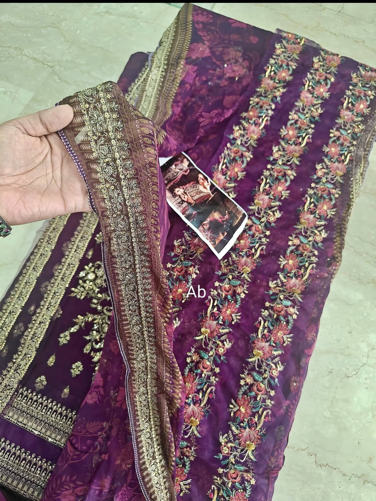 Charizma open pics Open Pic/Charizma Dastaan E Jashan 25/Vol 2/DJW5-07