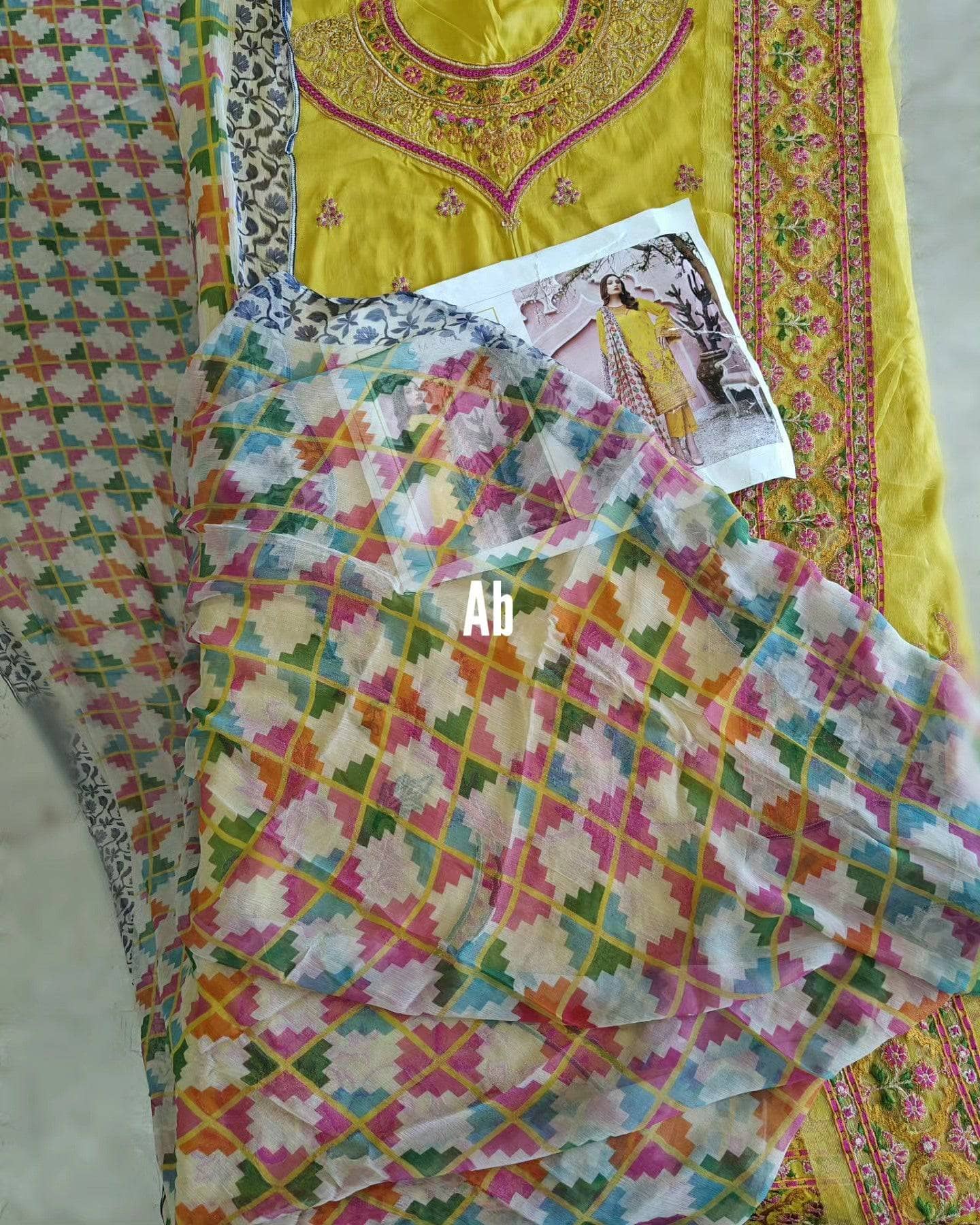 img_charizma_swiss_voil_sale_awwal_boutique