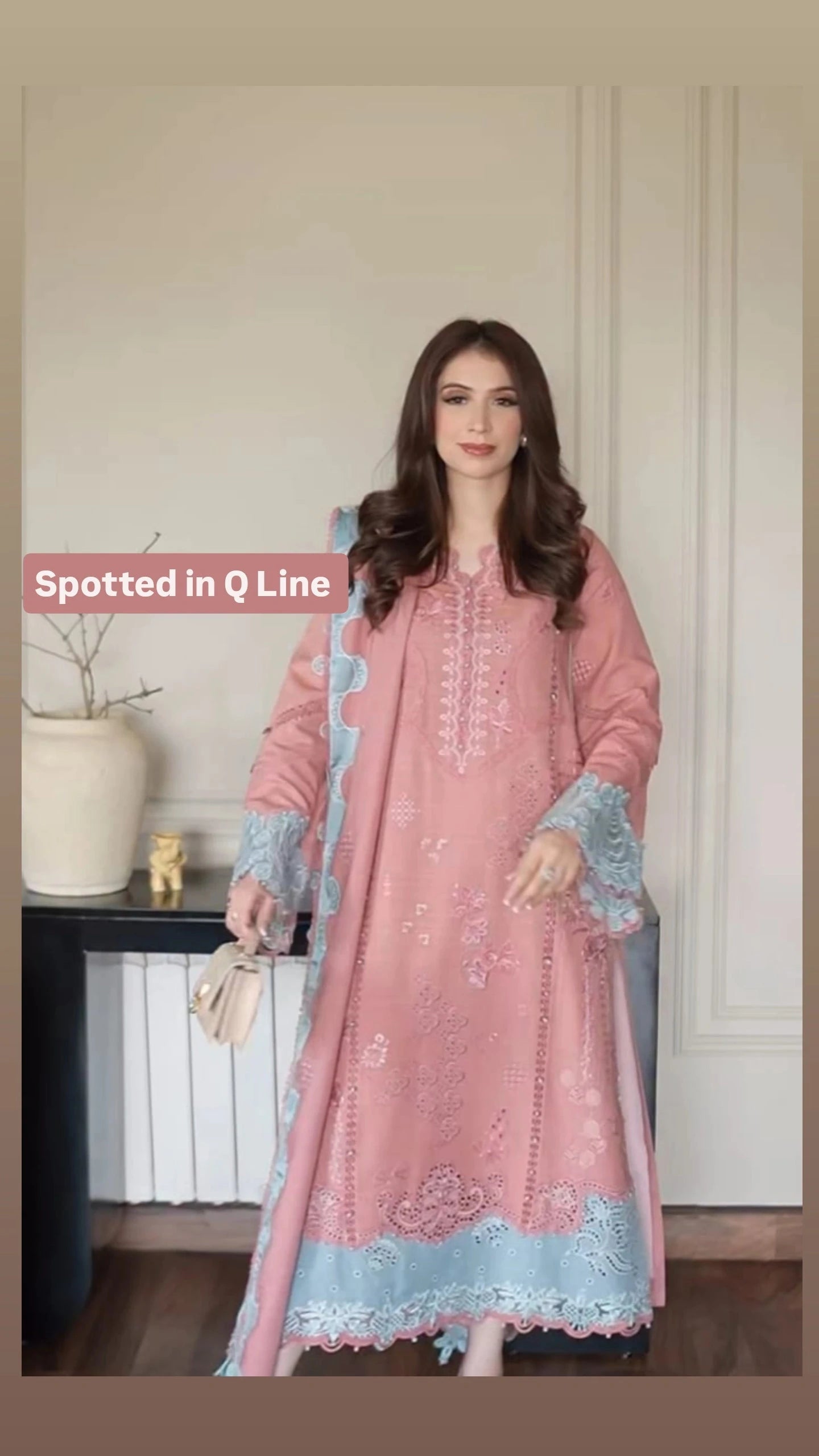 img_spotted_in_qalamkar_q_line_awwal_boutique