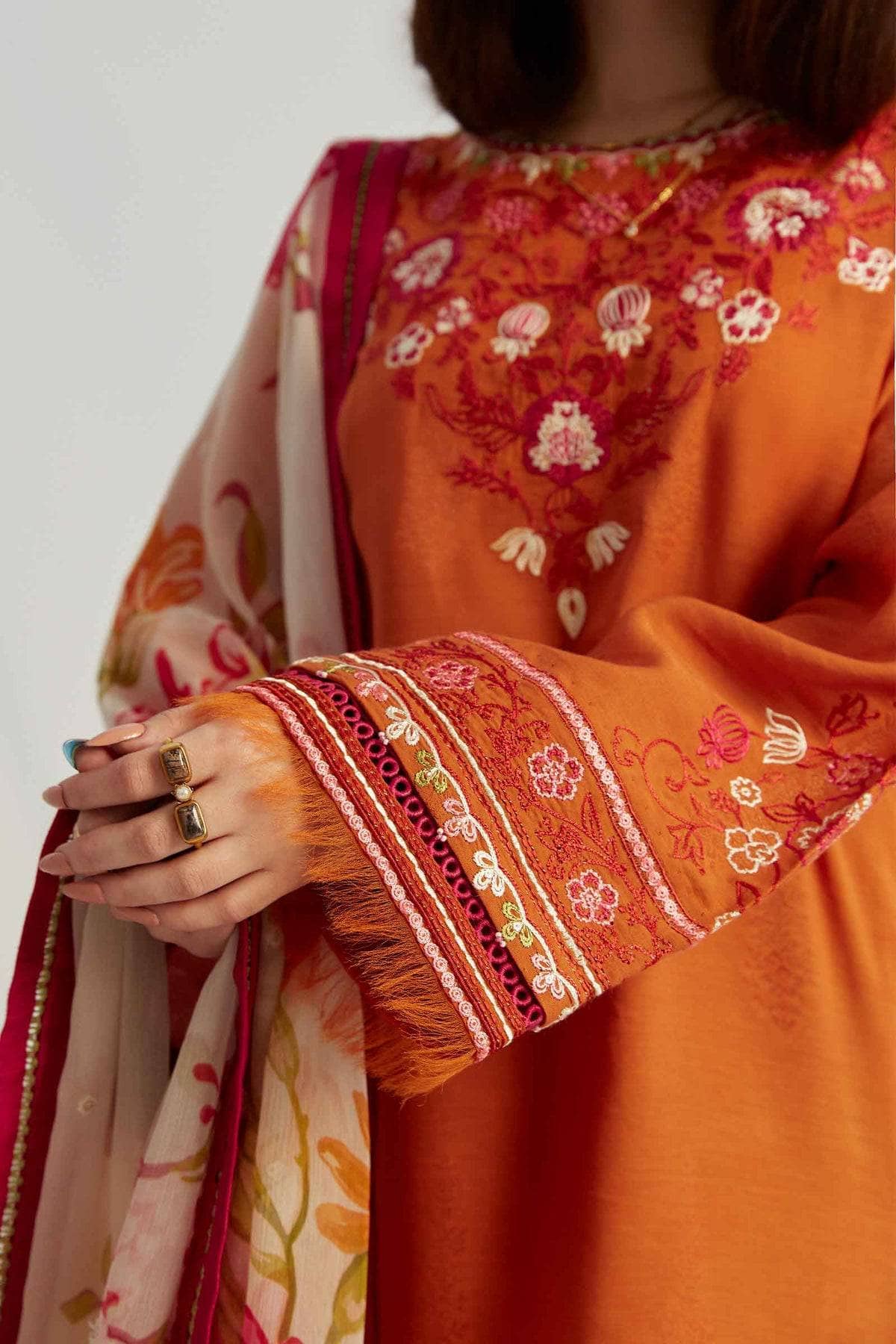 img_coco_by_zara_shahjahan_lawn_23_awwal_boutique