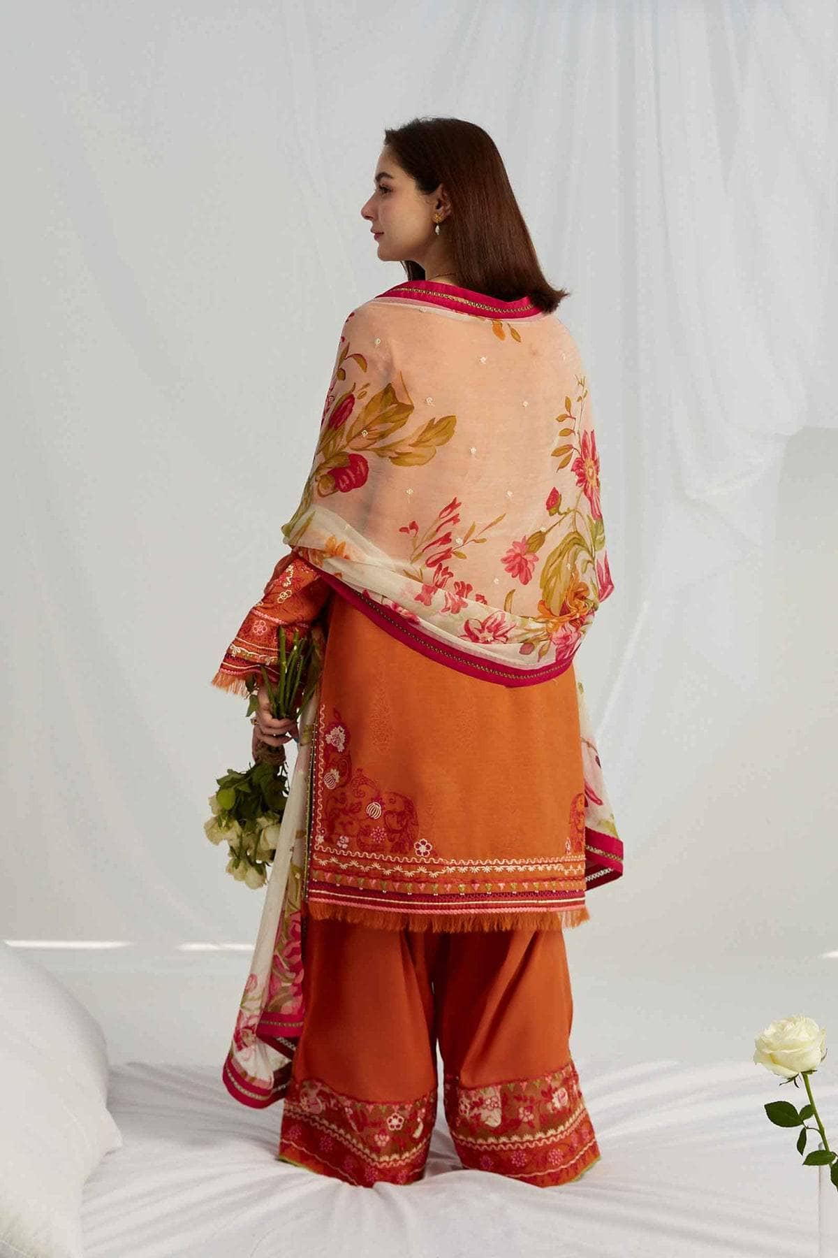 img_coco_by_zara_shahjahan_lawn_23_awwal_boutique