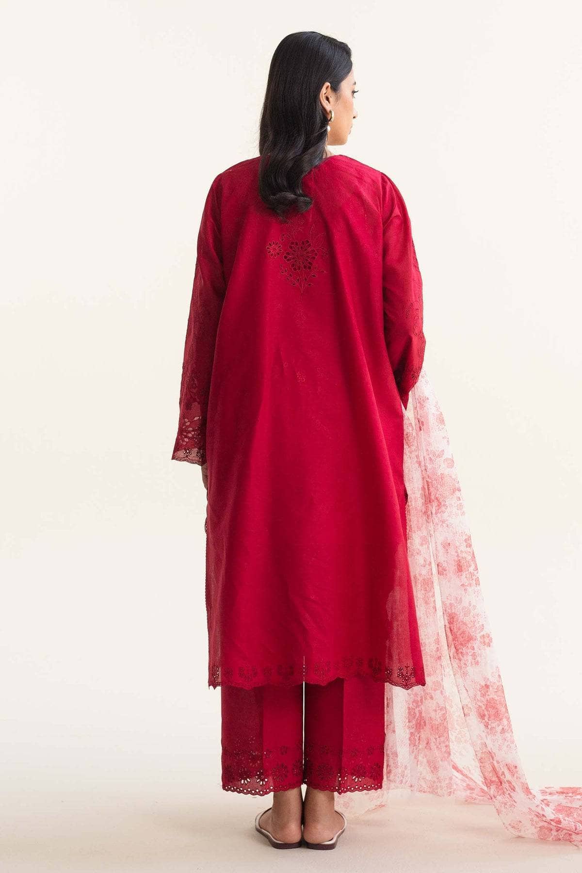 img_zara_shahjahan_coco_lawn_awwal_boutique