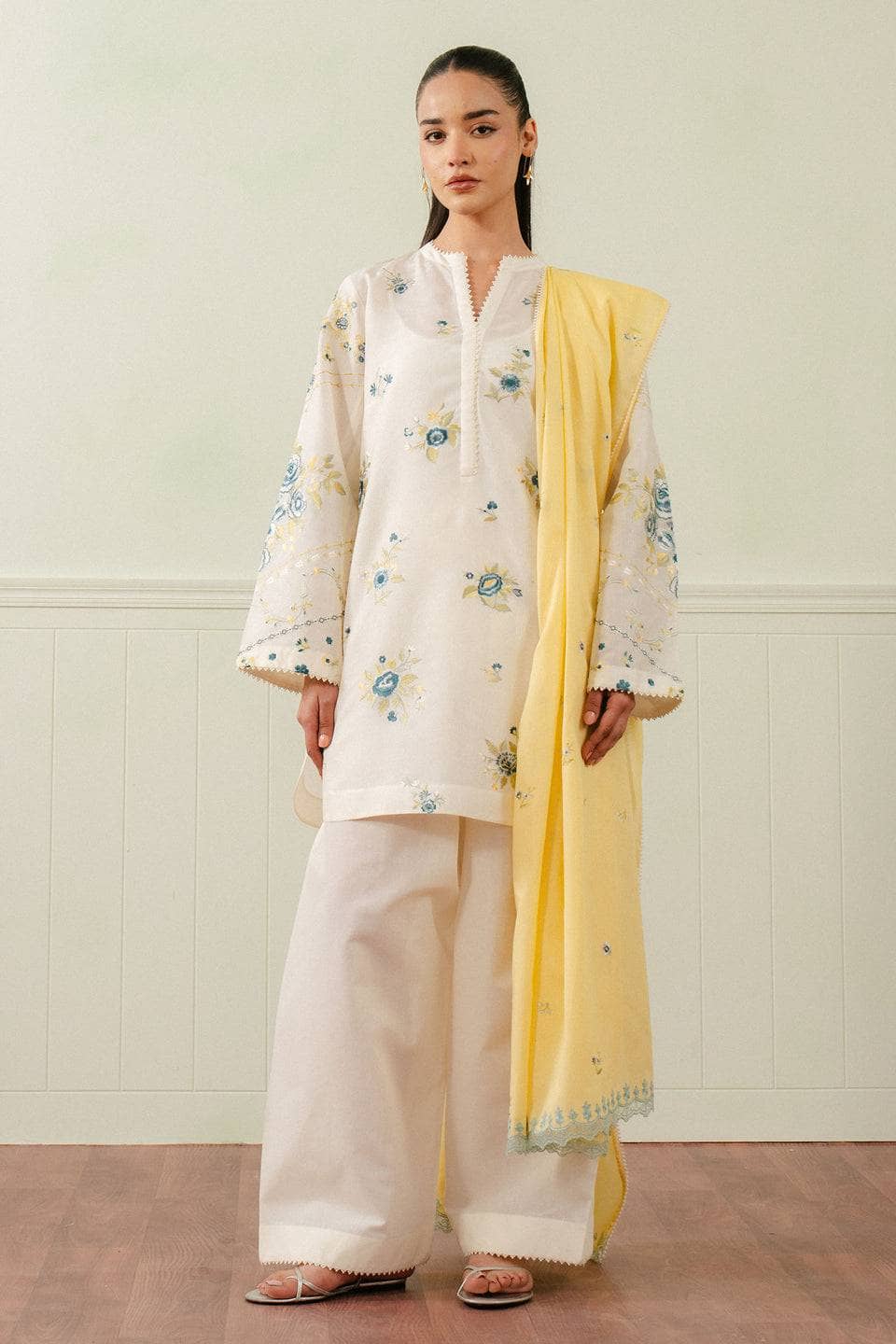 Img_coco_by_zara_shahjahan_awwal_boutique