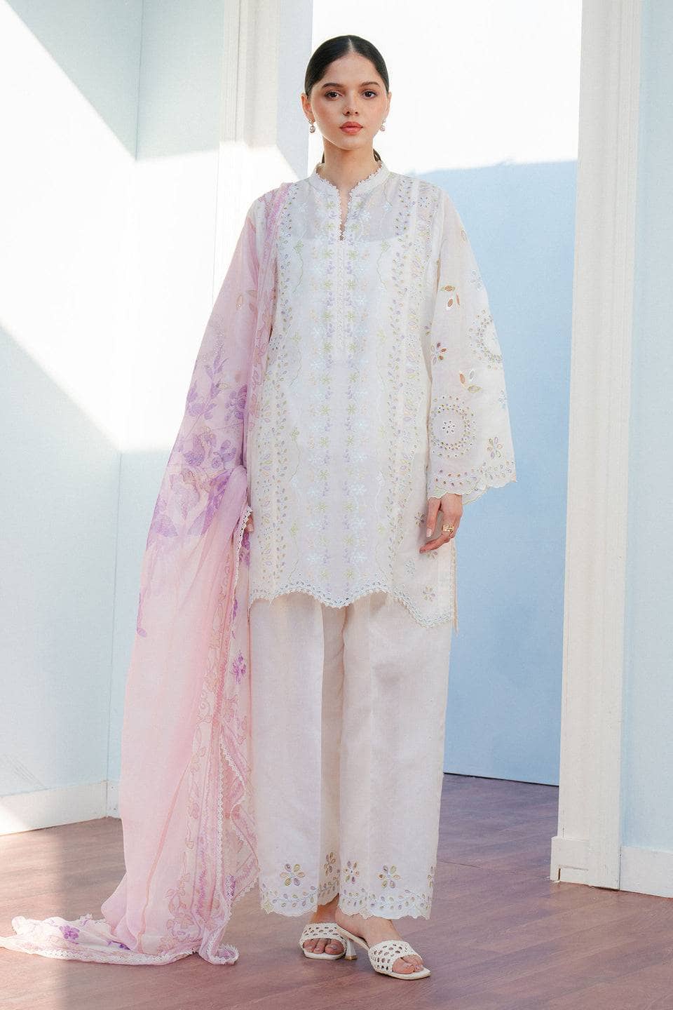 Img_coco_by_zara_shahjahan_awwal_boutique