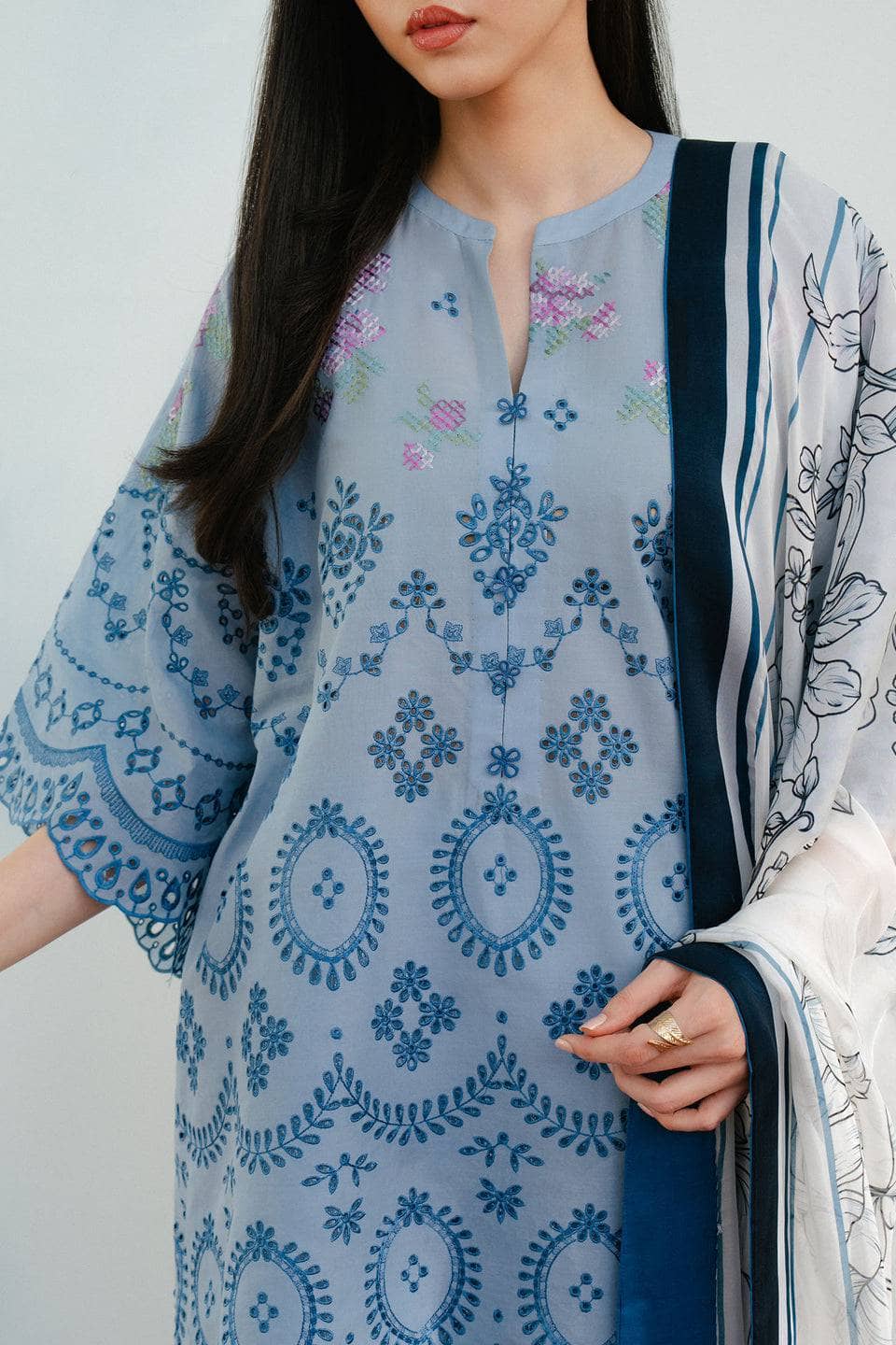 img_coco_by_zara_shahjahan_awwal_boutique