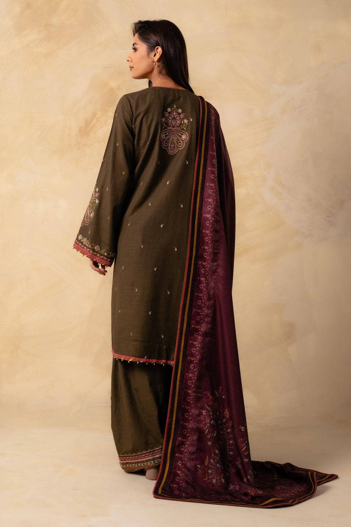 img_coco_winter_by_zara_shahjahan_awwal_boutique