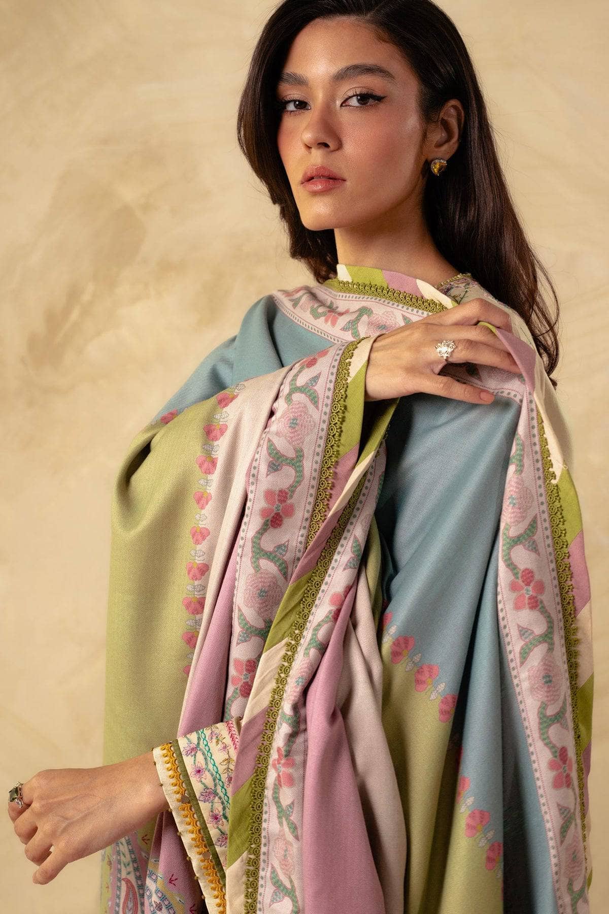 img_coco_winter_by_zara_shahjahan_awwal_boutique