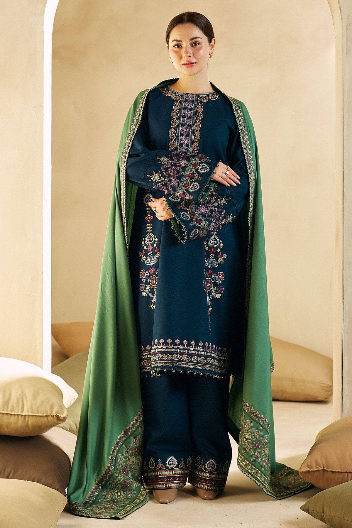 img_coco_winter_by_zara_shahjahan_awwal_boutique