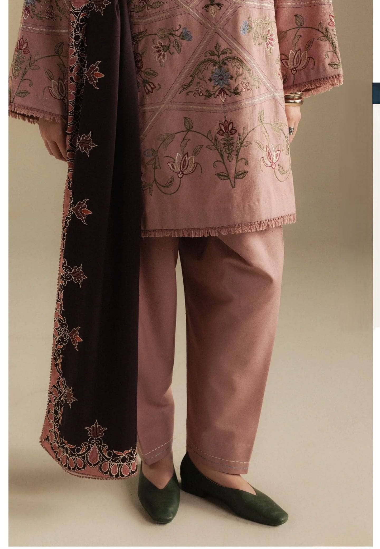 Restocked/Coco by Zara Shahjahan Winter 25/Coral 4A