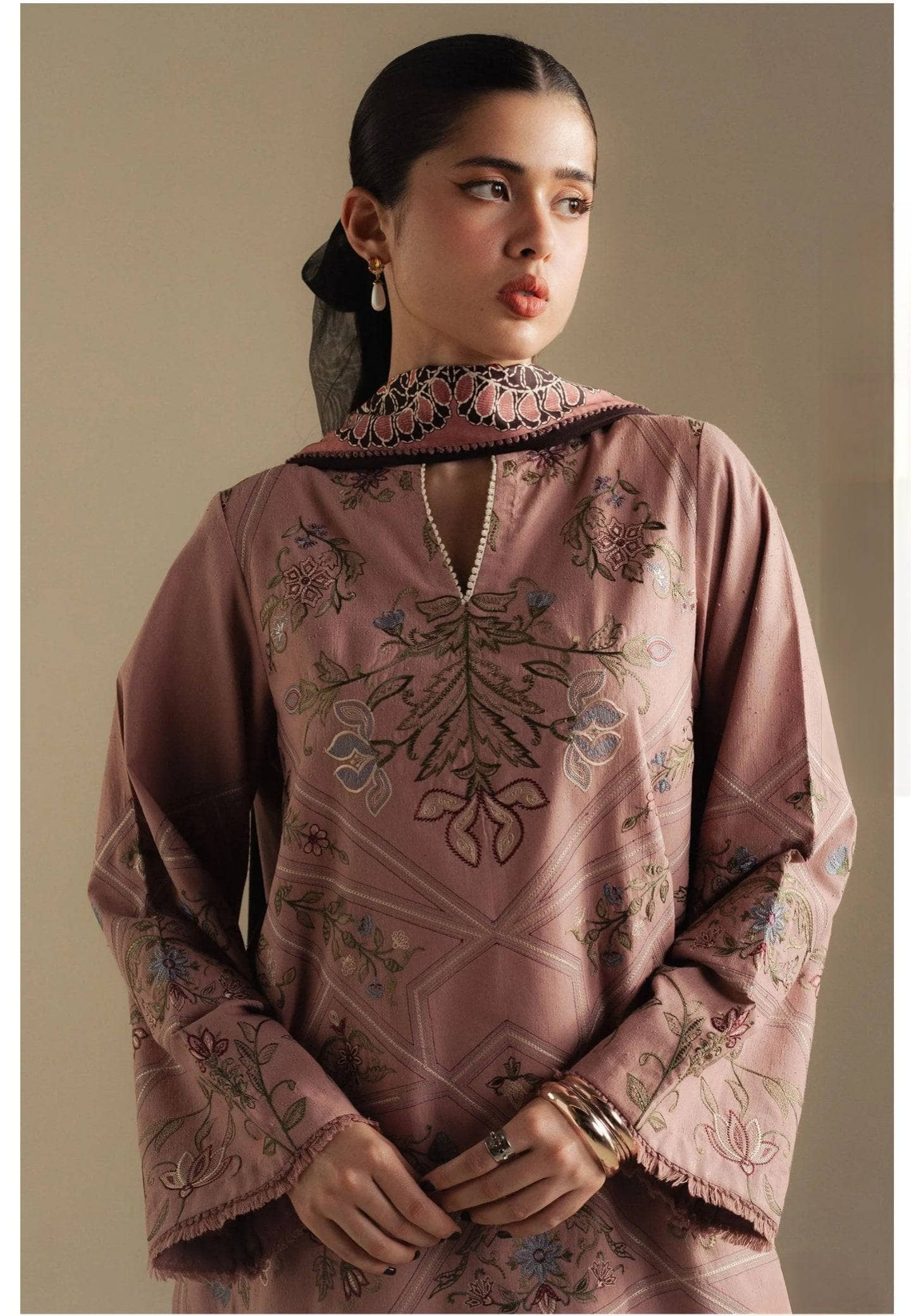 img_coco_by_zara_shahjahan_awwal_butique