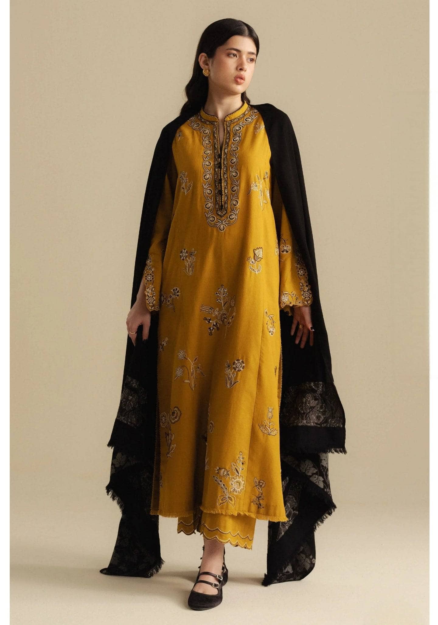 Restocked/Coco by Zara Shahjahan Winter 25/Dawn 5A