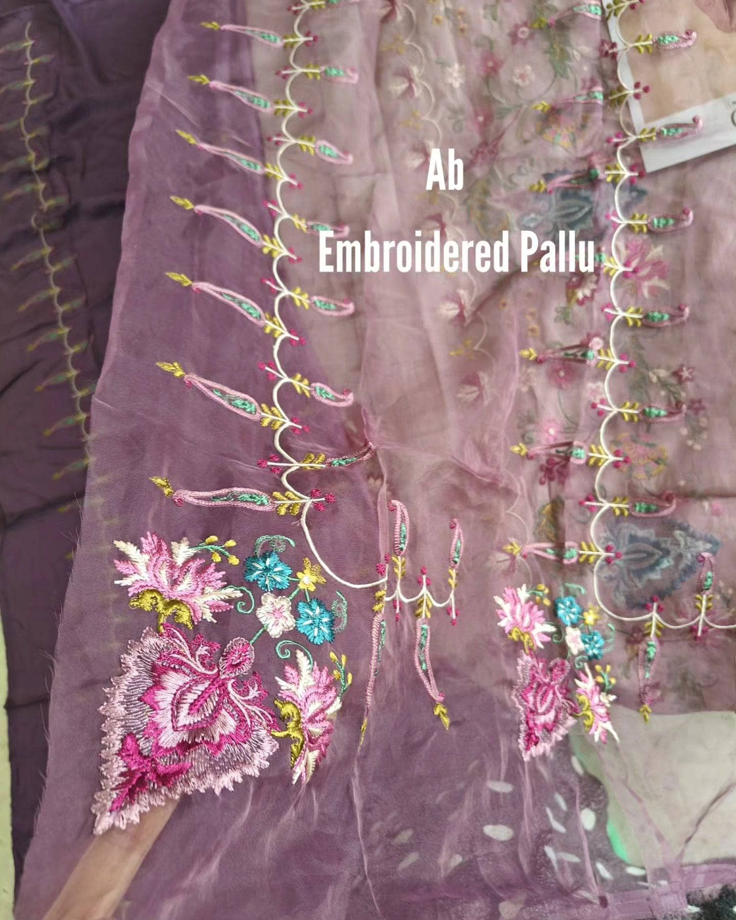 img_coco_by_zara_shahjahan_awwal_boutique
