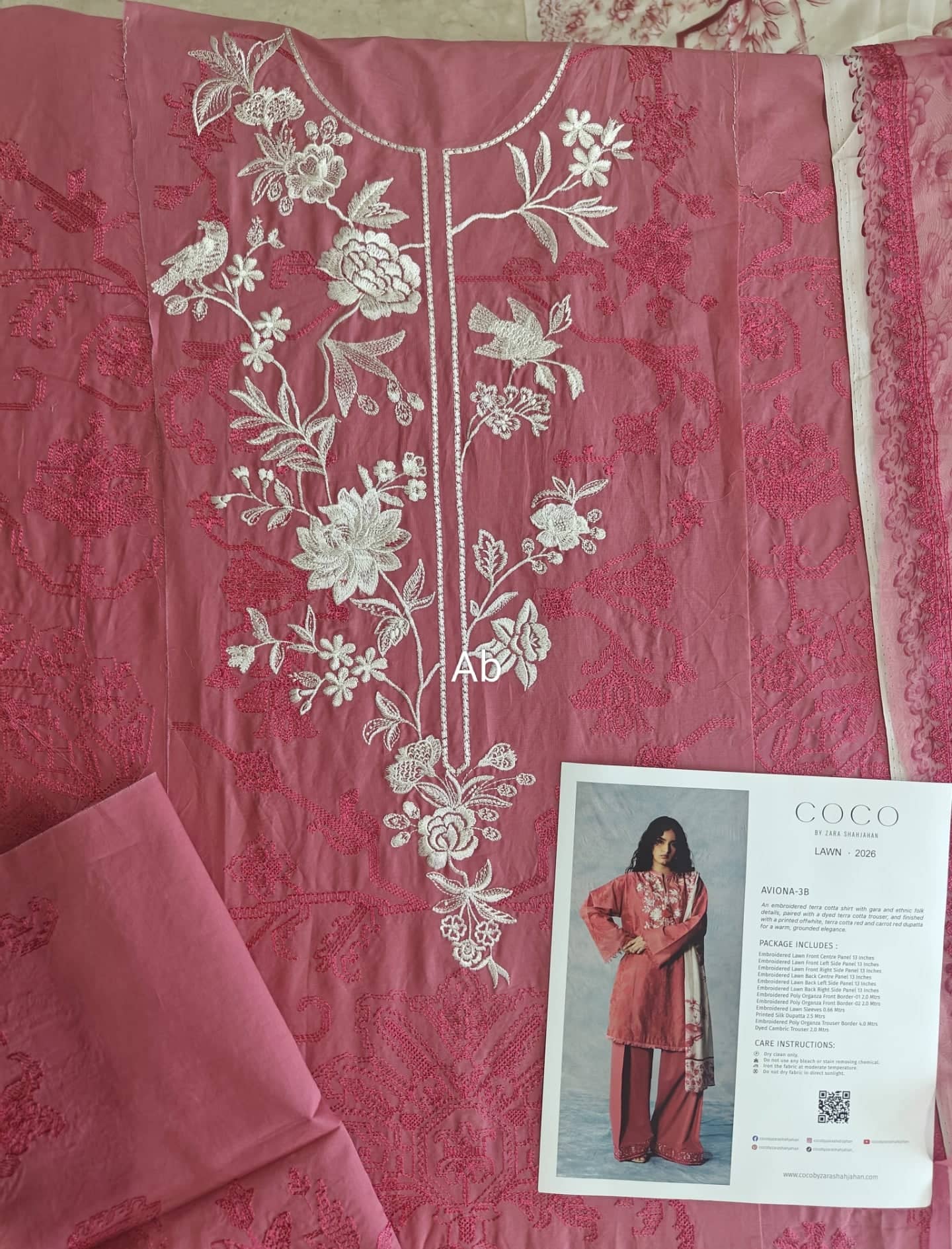 Open Pic//Zara Shahjahan Coco Lawn 26/Aviona-3B