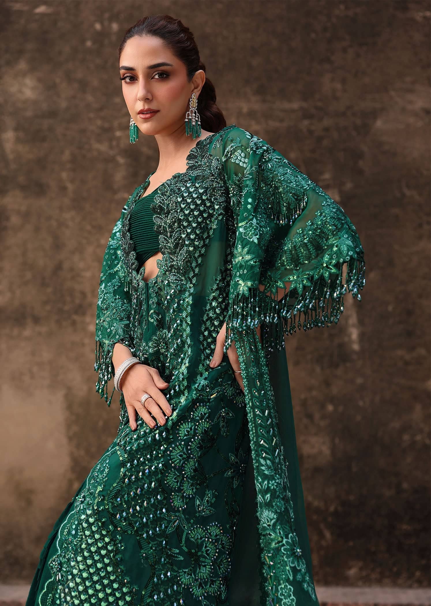 img_crimson_wedding_edition_awwal_boutique