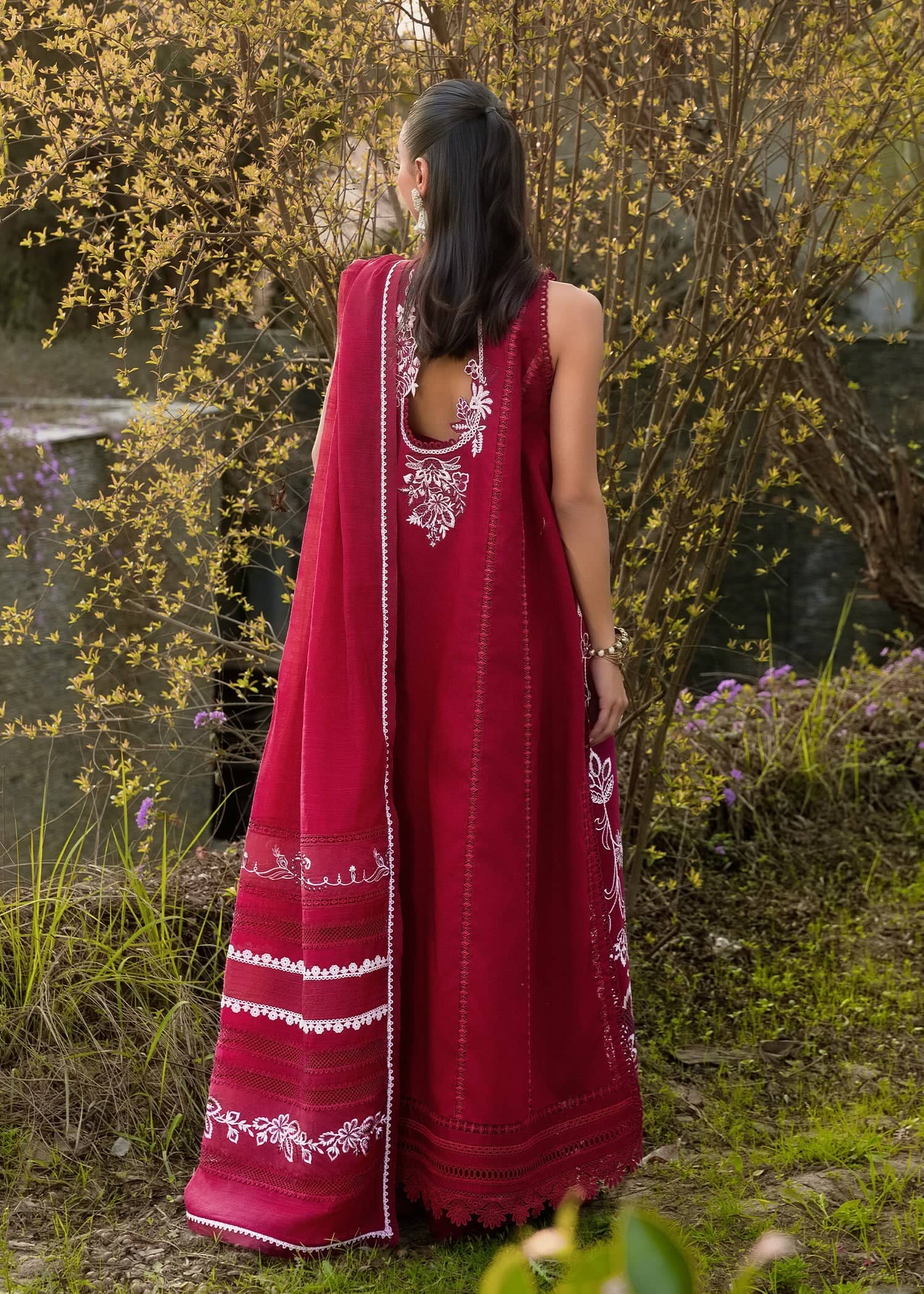 Flow by Crimson 26/A HANDMADE TALE-D5A/Crimson