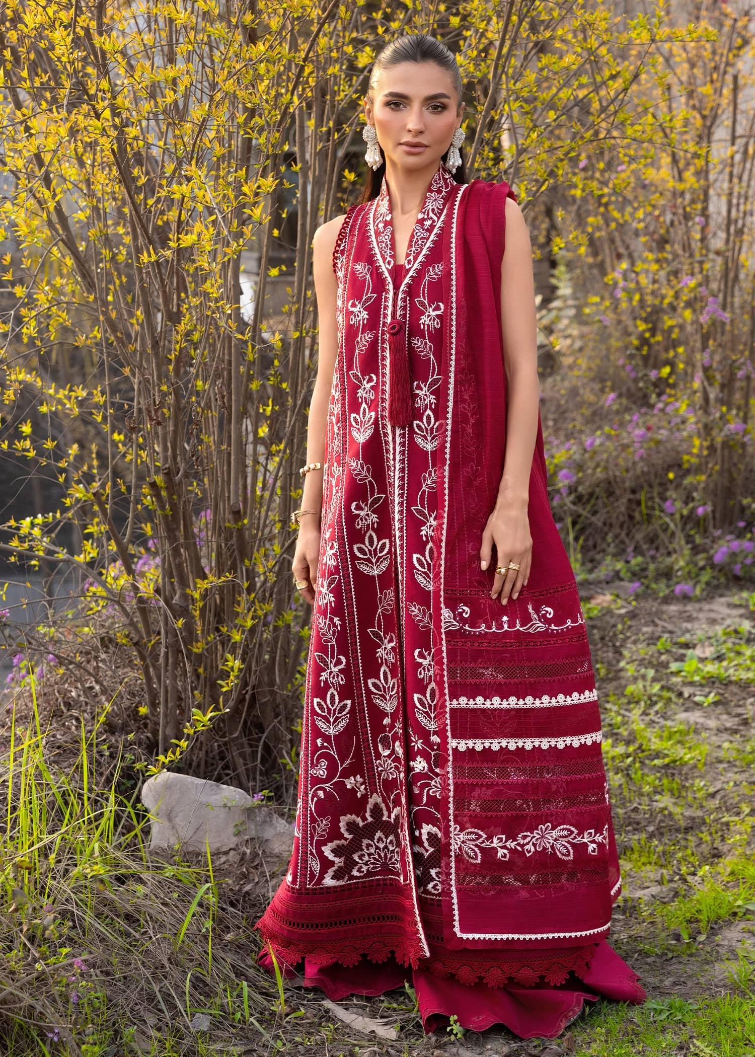 Flow by Crimson 26/A HANDMADE TALE-D5A/Crimson