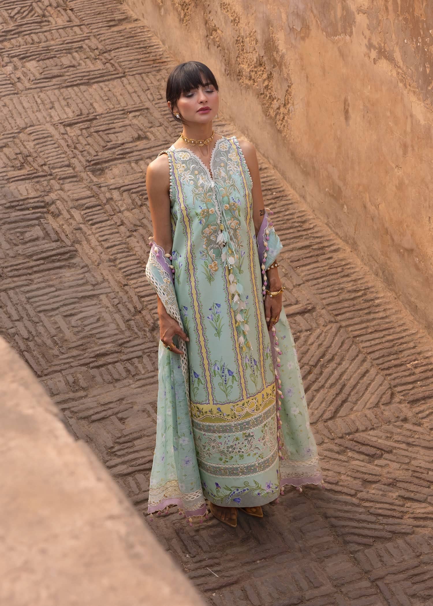 Flow by Crimson 26/SUN-KISSED LETTER-D9B/Sea Foam