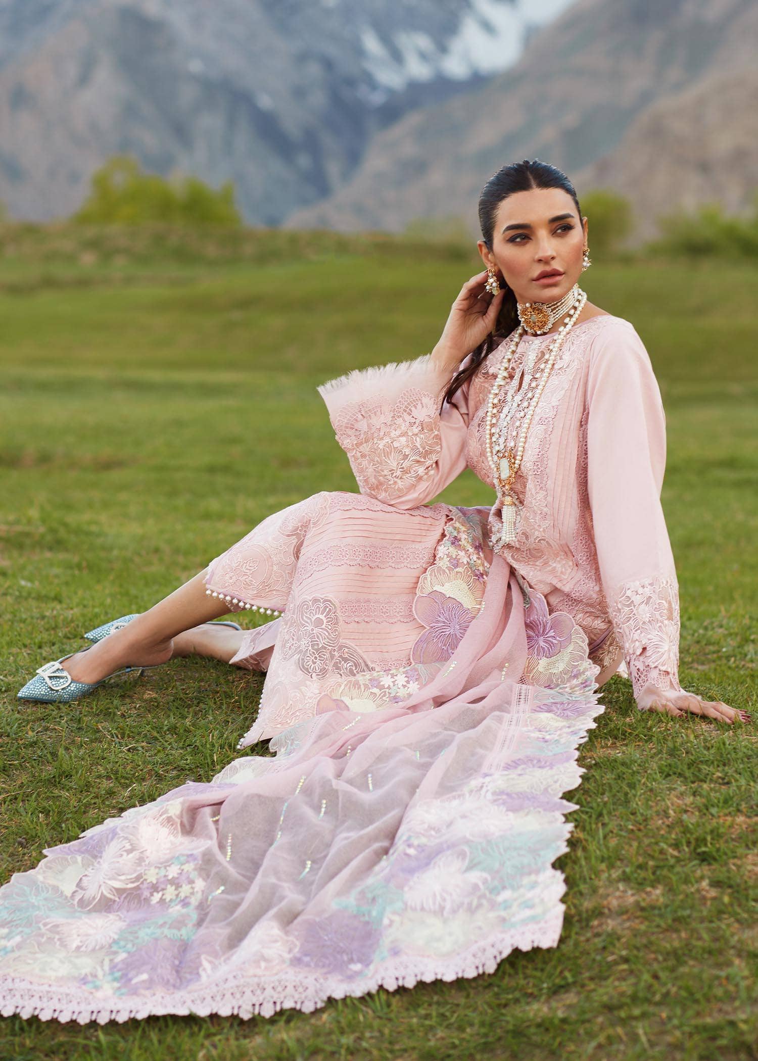 Restocked/Crimson Luxury Lawn 23/Vol 2/Pleated Perfection - D4 B