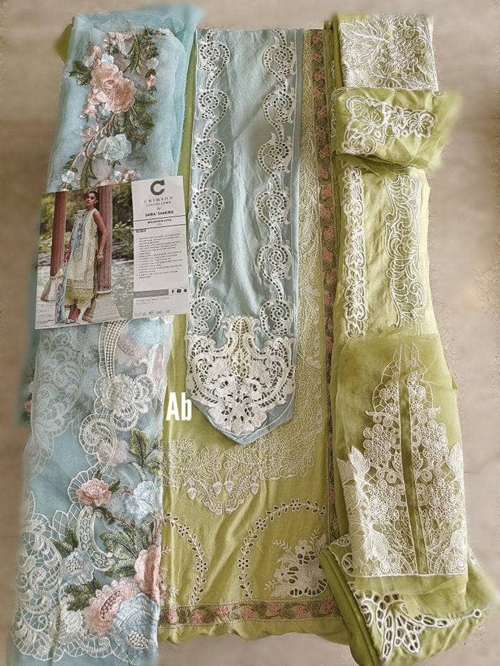 img_open_pic_crimson_lawn_23_awwal_boutique