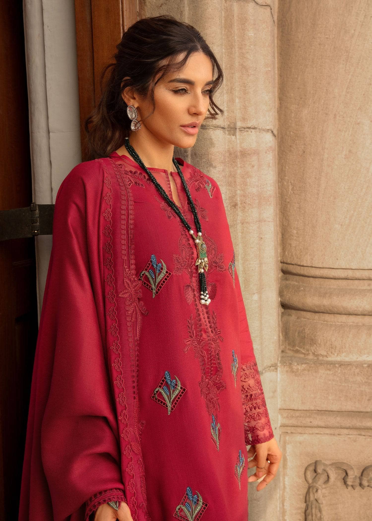 img_crimson_winter_24_awwal_boutique