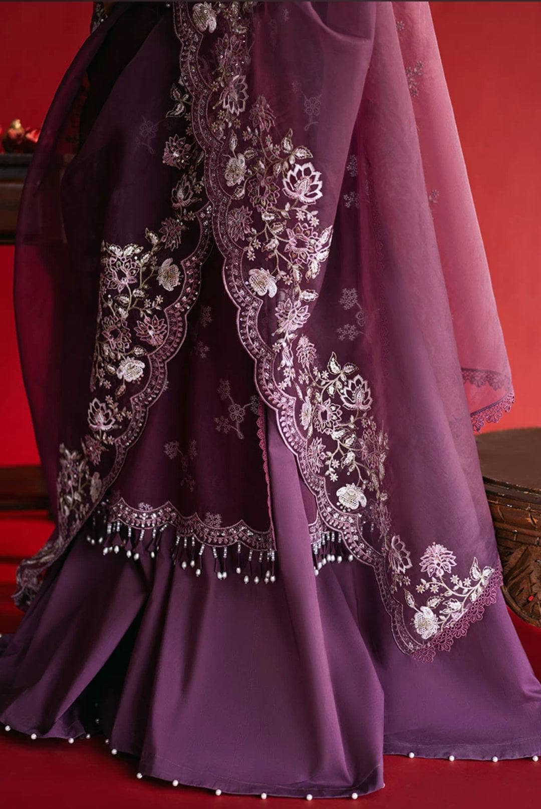 img_cross_stitch_lawn_awwal_boutique