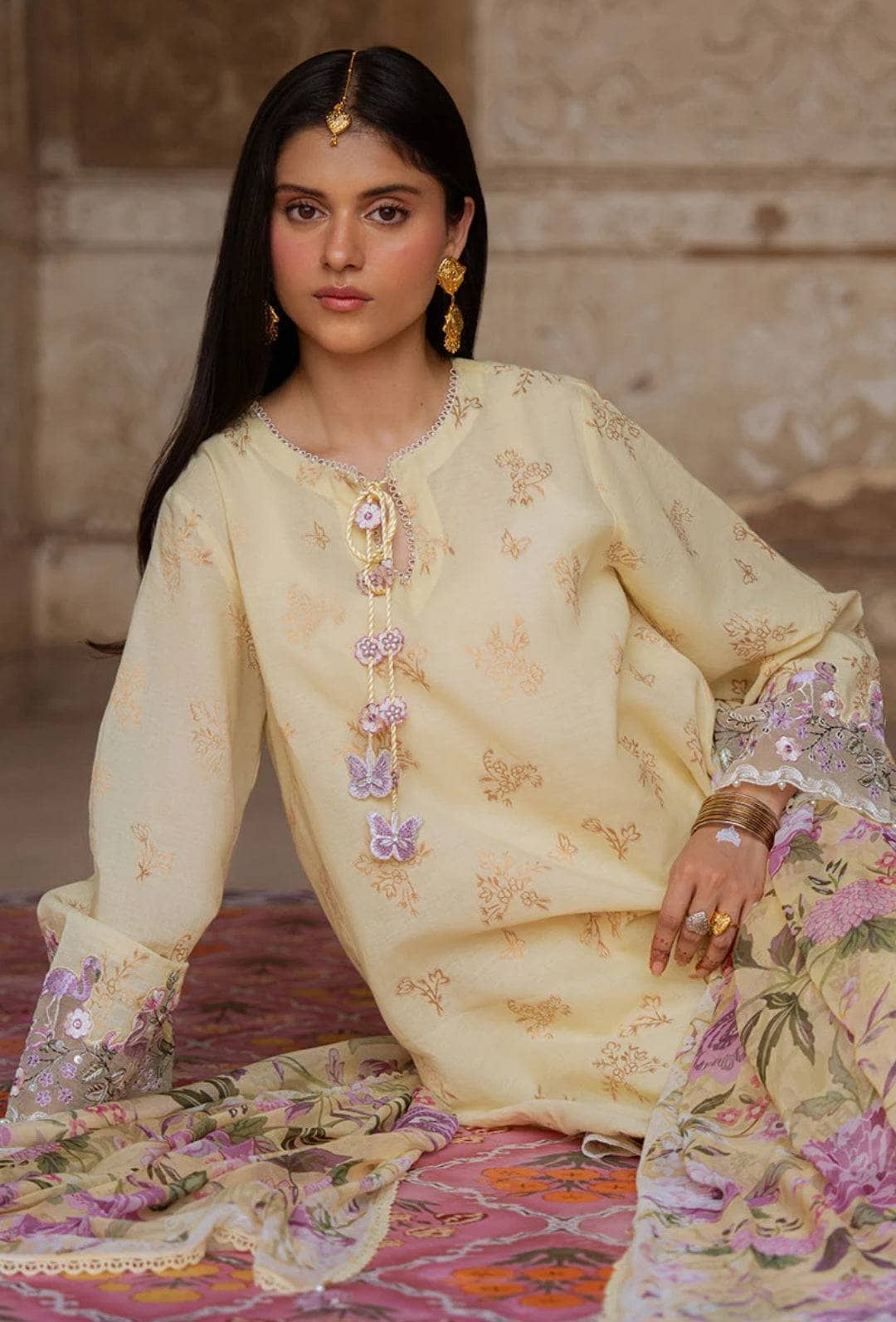img_cross_stitch_lawn_awwal_boutique