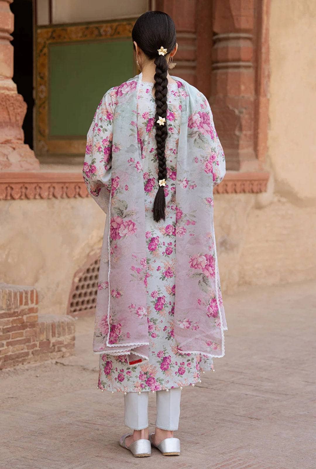 img_cross_stitch_lawn_awwal_boutique
