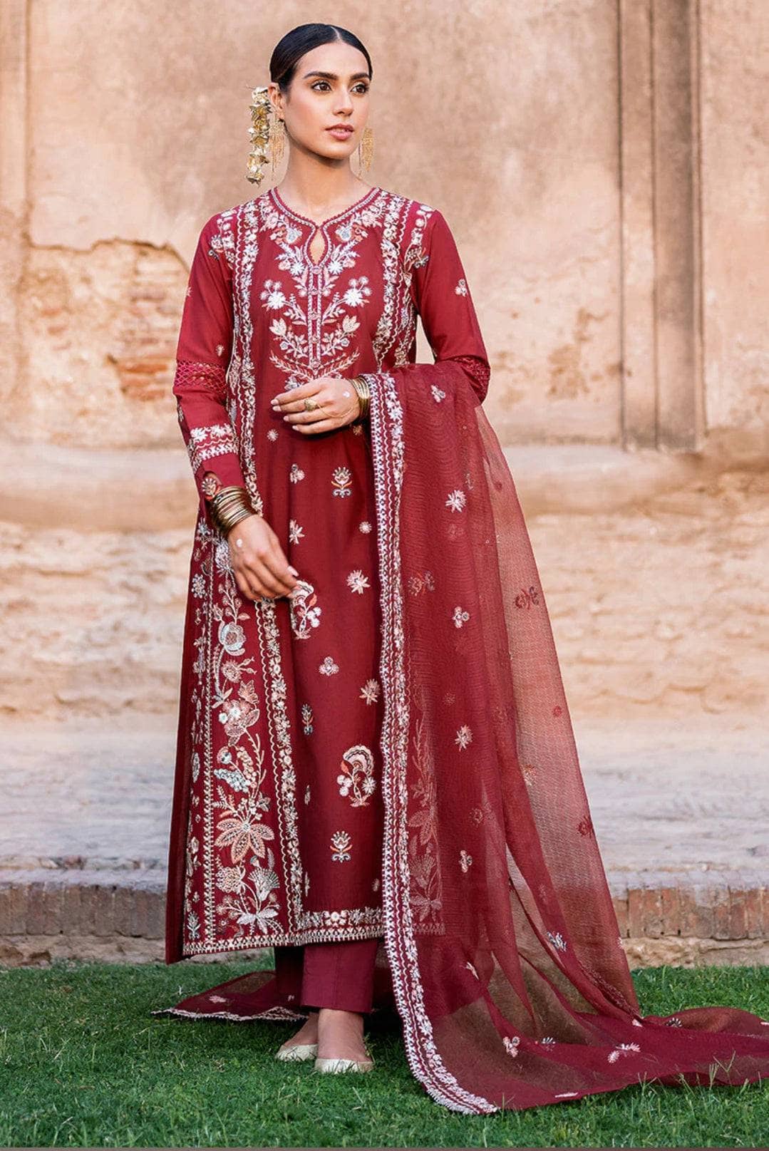 img_cross_stitch_lawn_awwal_boutique