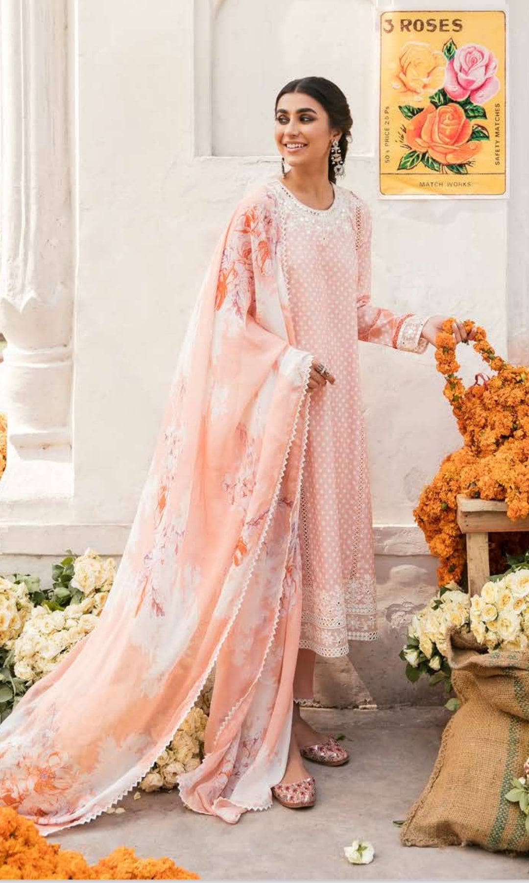 img_cross_stitch_eid_lawn_23_awwal_boutique