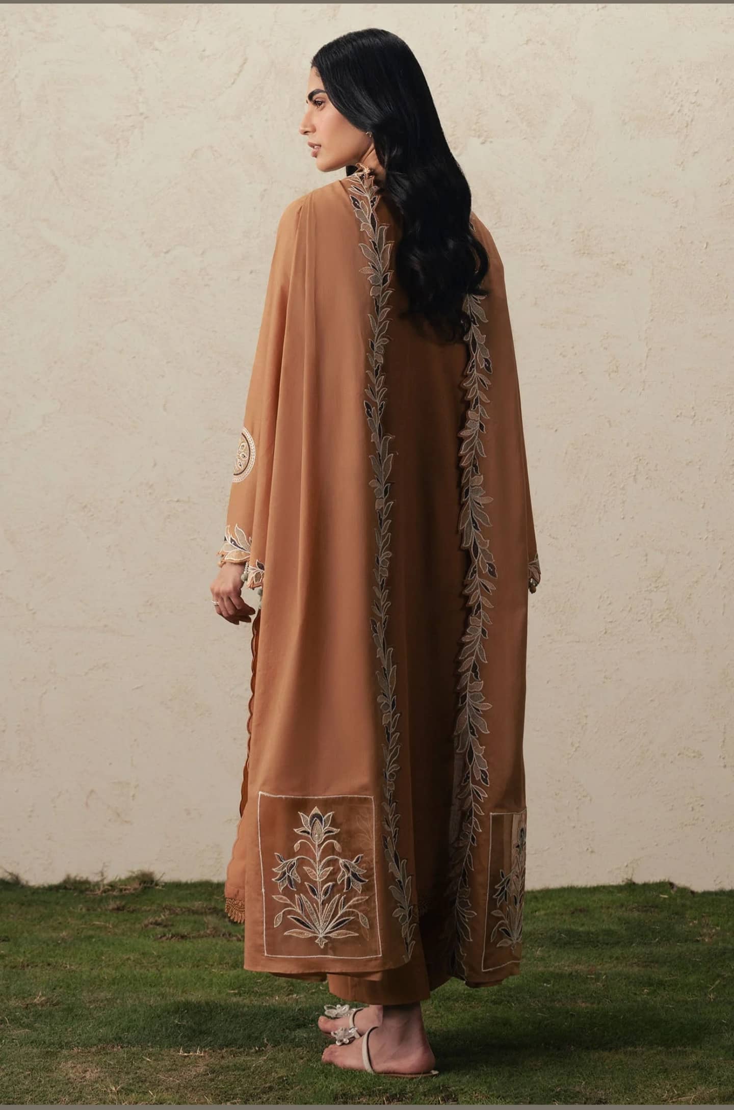Cross Stitch Monsoon Edit 26/Amber Dune/Embroideried Dupatta