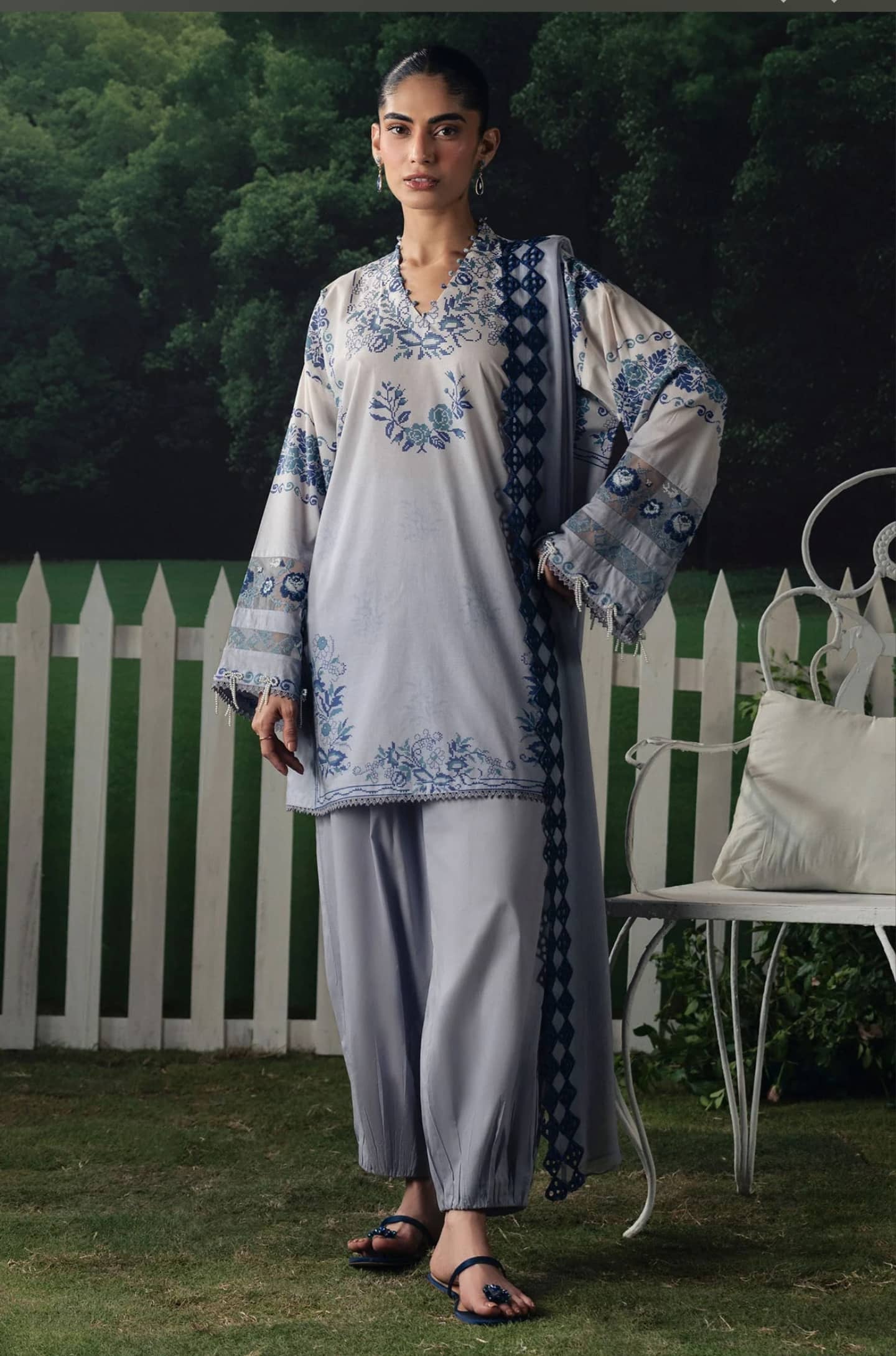 img_cross_stitch_monsoon_edit_awwal_boutique