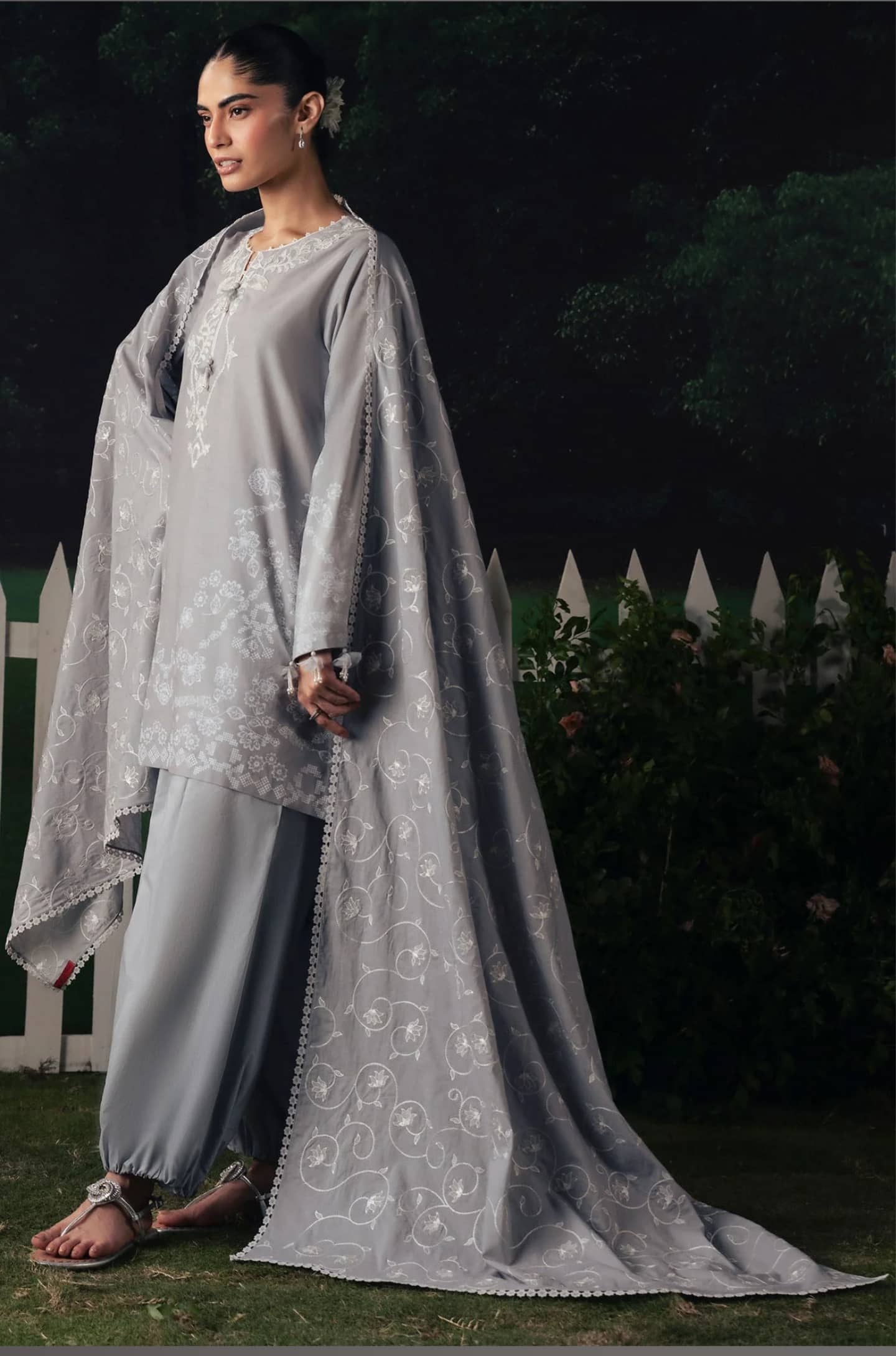 Cross Stitch Monsoon Edit 26/Selene Glow/Embroideried Dupatta