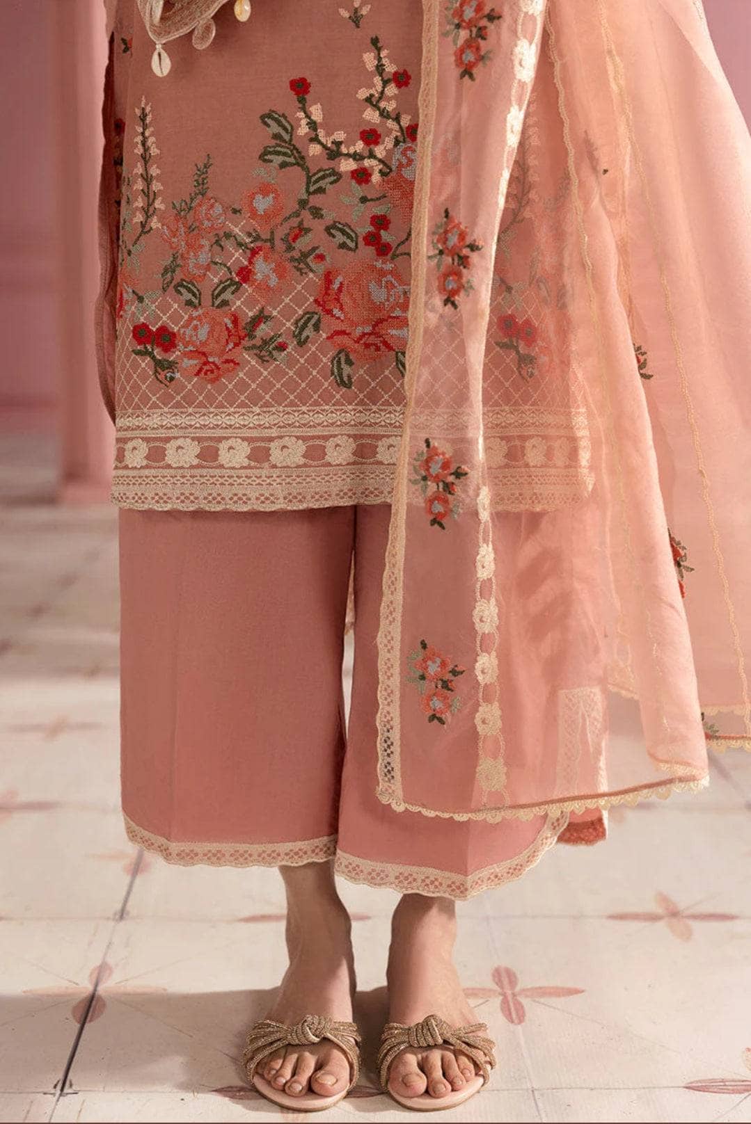 img_cross_stitch_premium_lawn_awwal_boutique