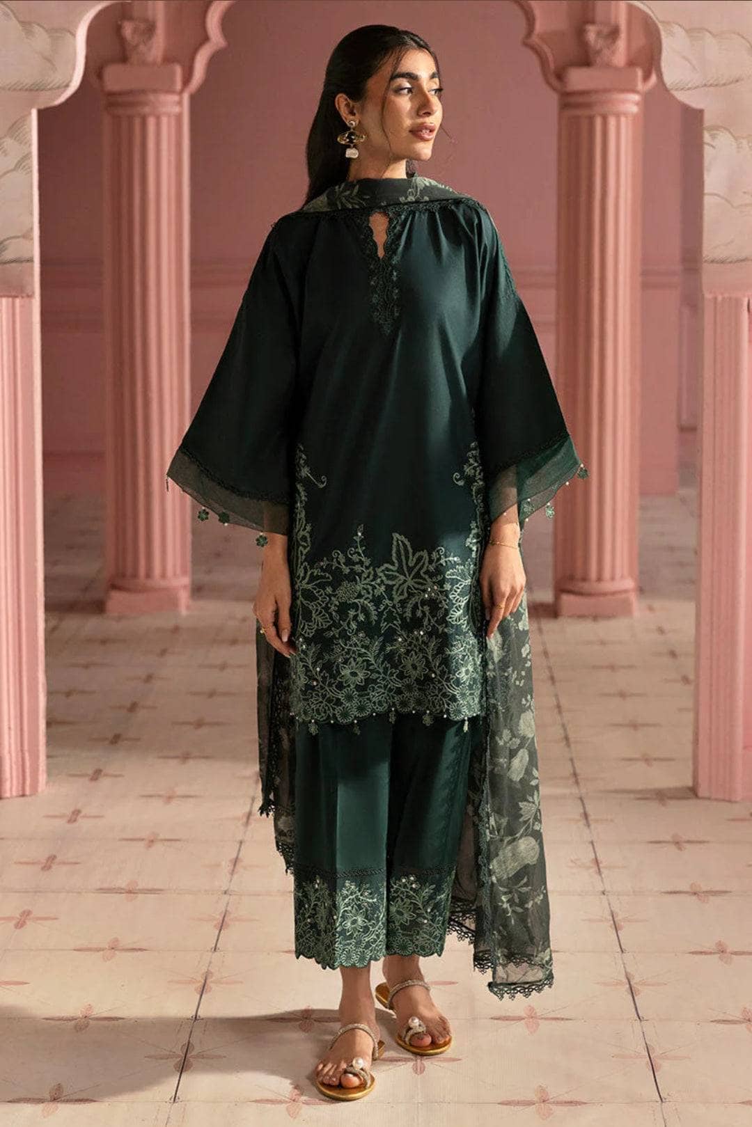 img_cross_stitch_premium_lawn_awwal_boutique