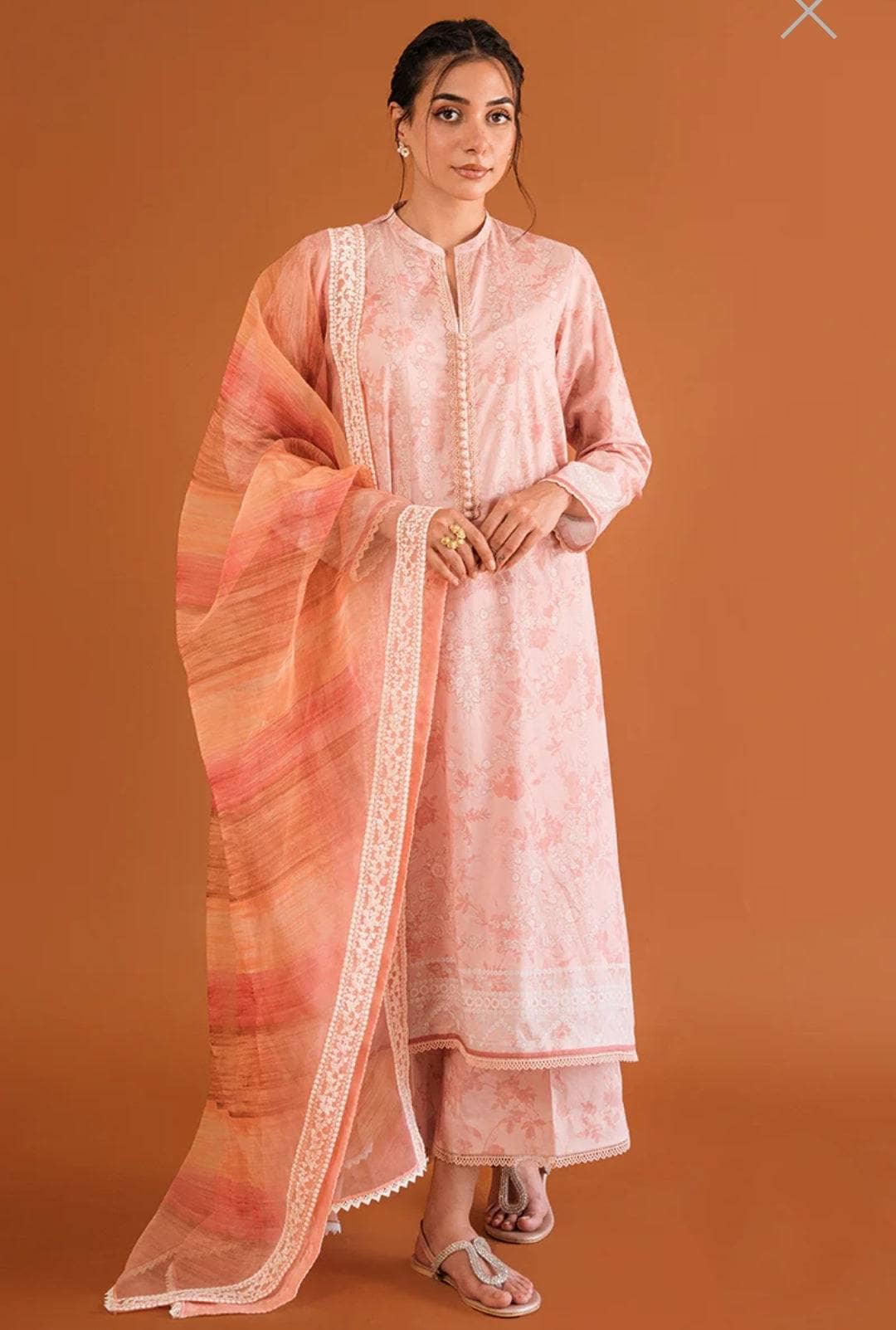 img_cross_stitch_lawn_23_awwal_boutique