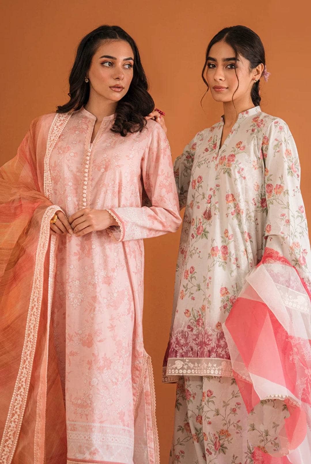 img_cross_stitch_lawn_23_awwal_boutique