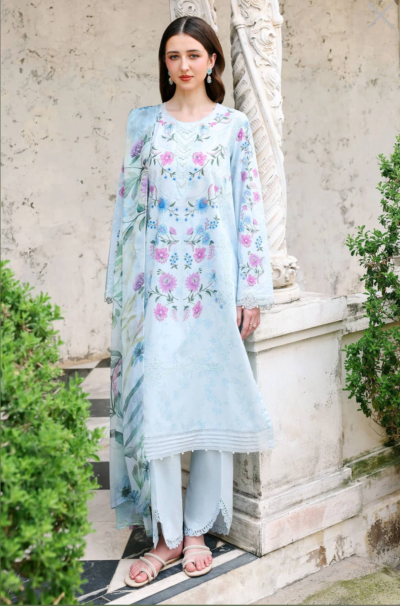 Cross Stitch Premium Lawn 26/Aqua Glint/Blue
