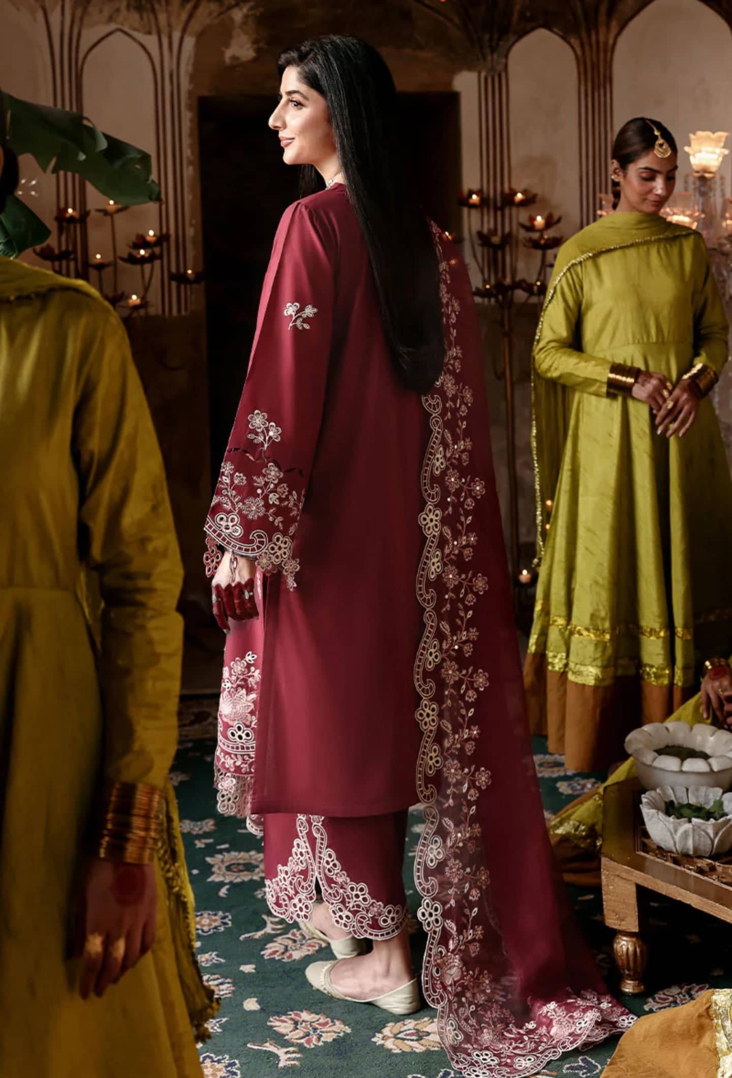 Cross Stitch Eid Lawn 26/Crimson Drape