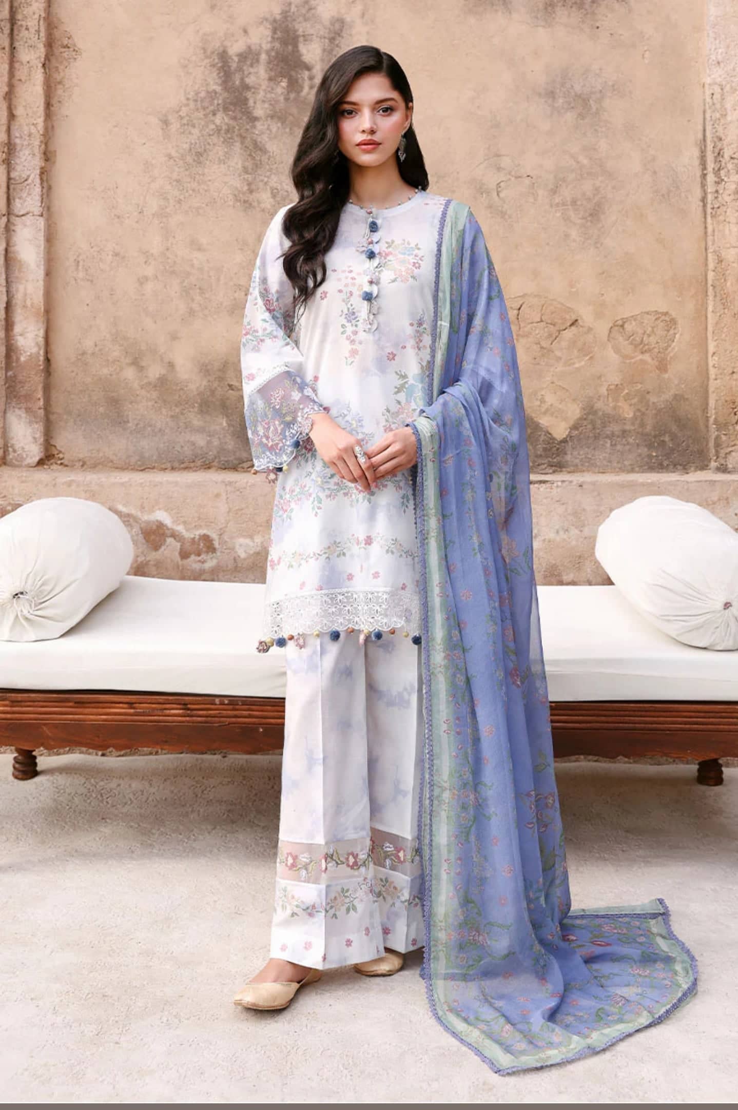 img_cross_stitch_eid_lawn_24_awwal_boutique