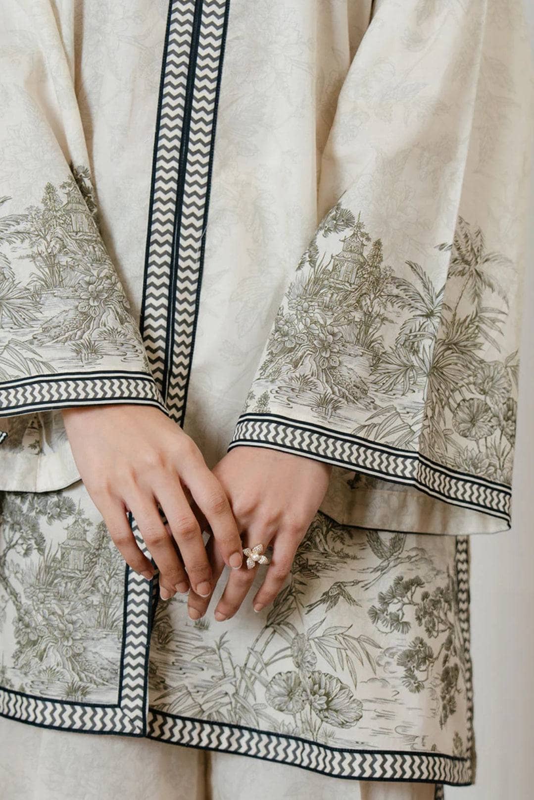 img_cross_stitch_daily_lawn_awwal_boutique