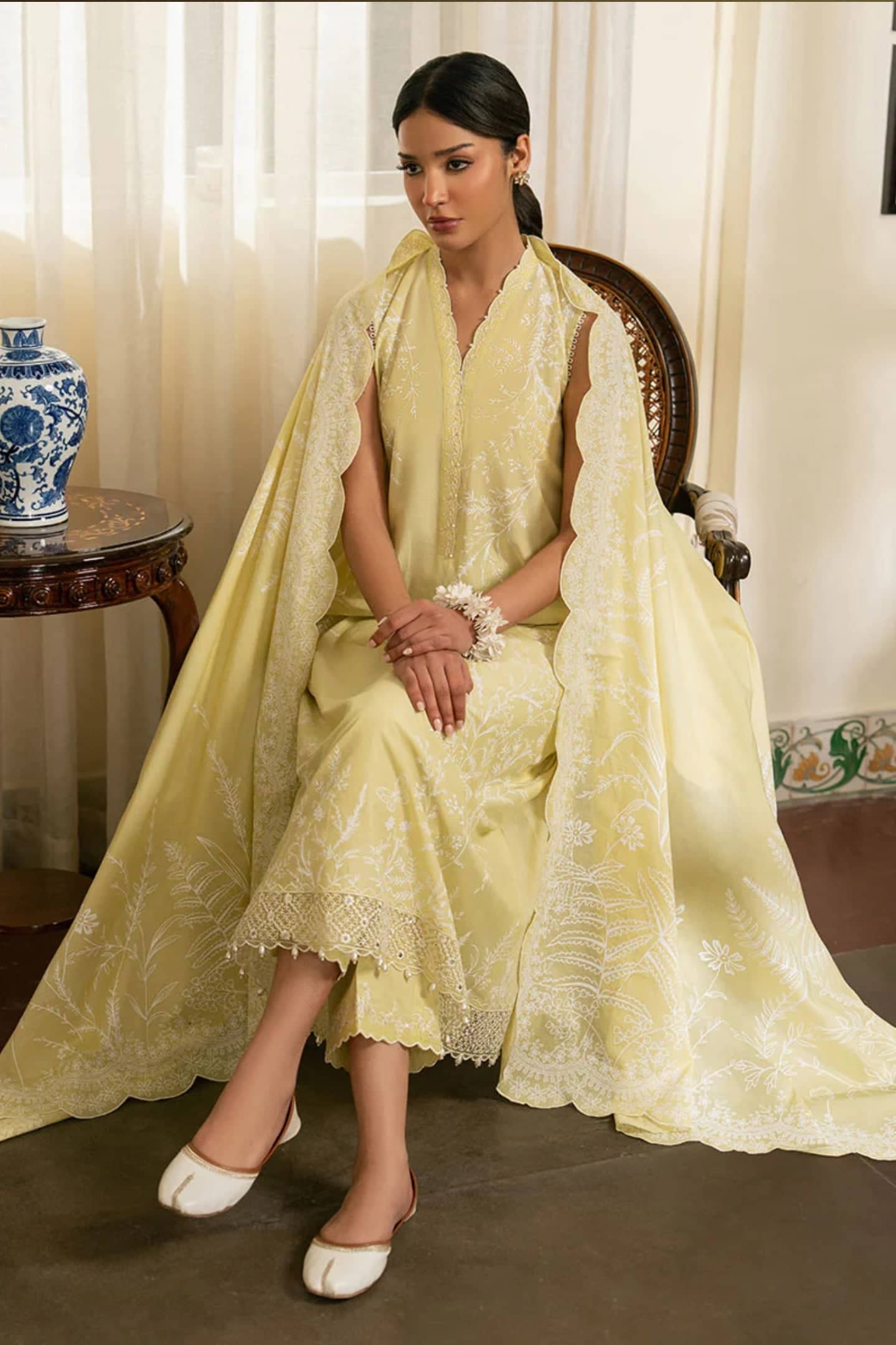 img_cross_stitch_lawn_awwal_boutique