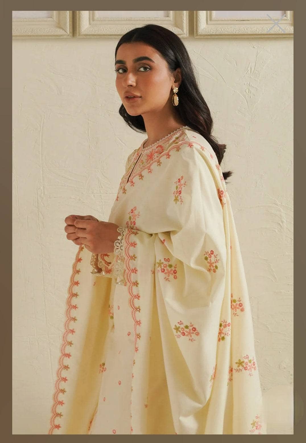 img_cross_stitch_mahiri_awwal_boutique